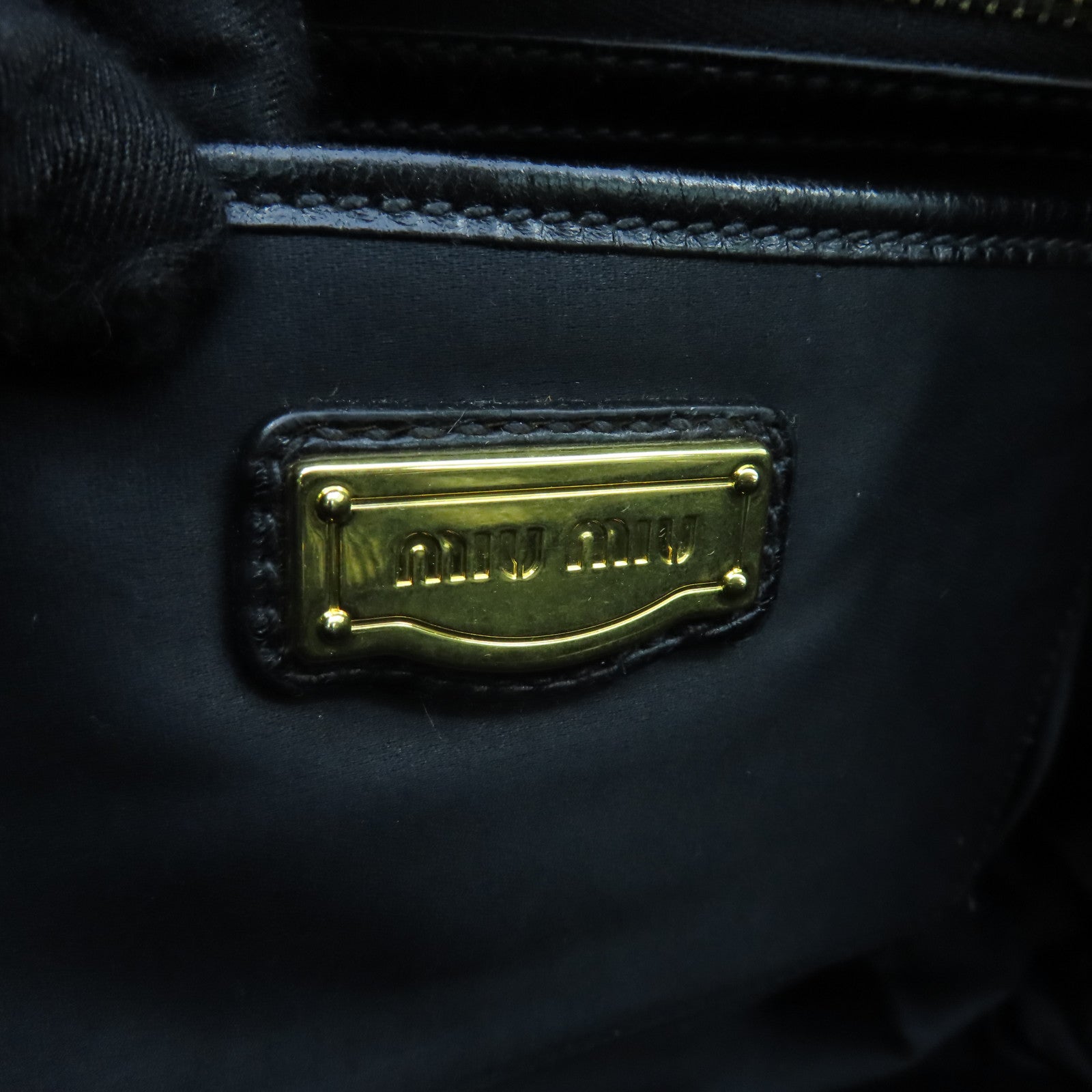 Miu Miu 牛皮皮革2way Shoulder Bag金扣手挽肩背两用袋黑色