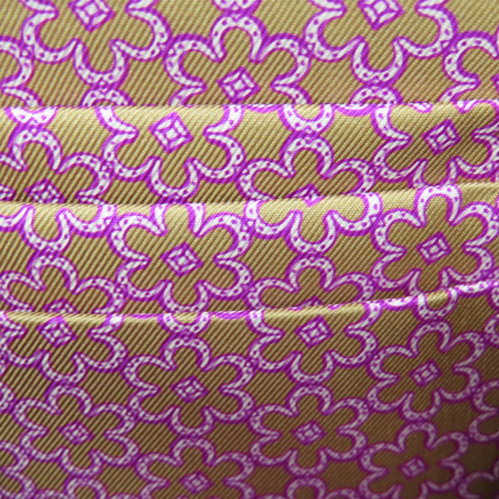 HERMES Epsom皮革Silk In Compact銀扣錢包白色