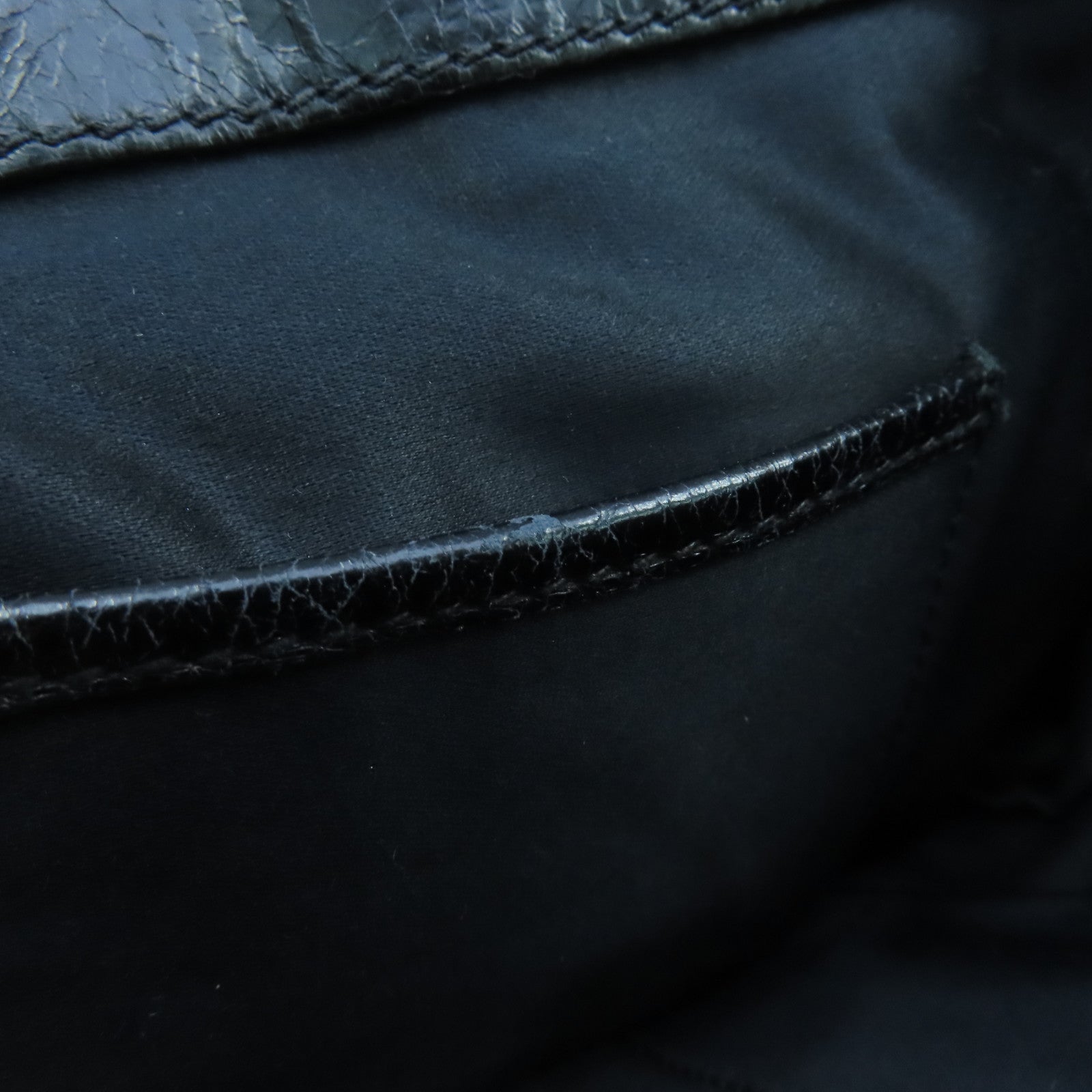 Miu Miu 牛皮皮革2way Shoulder Bag金扣手挽肩背两用袋黑色
