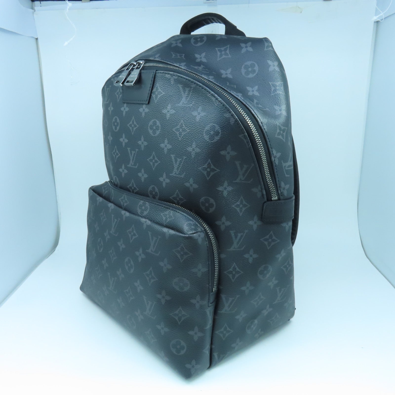 LOUIS VUITTON Mongram Eclipse Discovery PM銀扣背包黑色