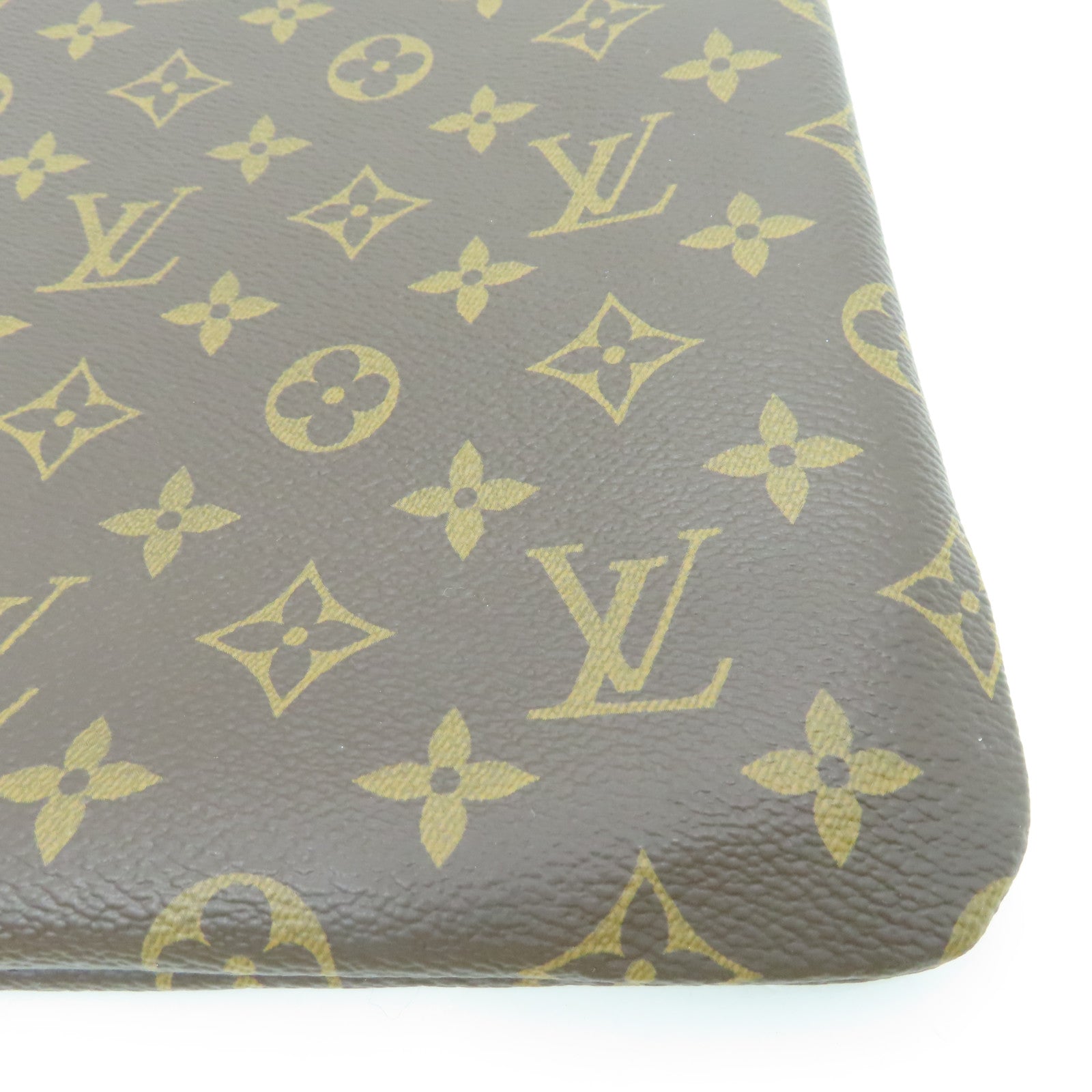 LOUIS VUITTON Monogram Etui Voyage MM金扣手拿包啡色