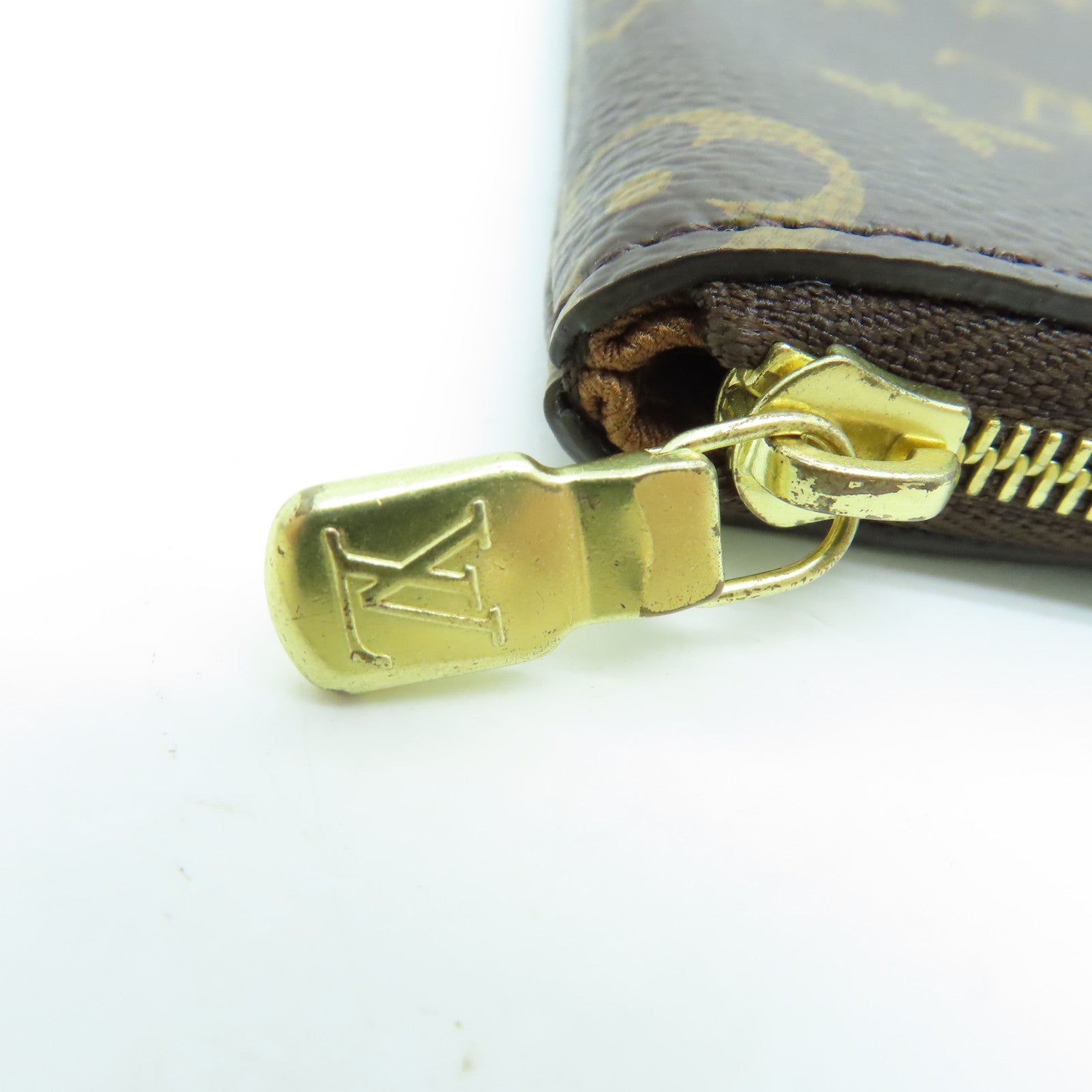 LOUIS VUITTON Monogram Etui Voyage MM金扣手拿包啡色