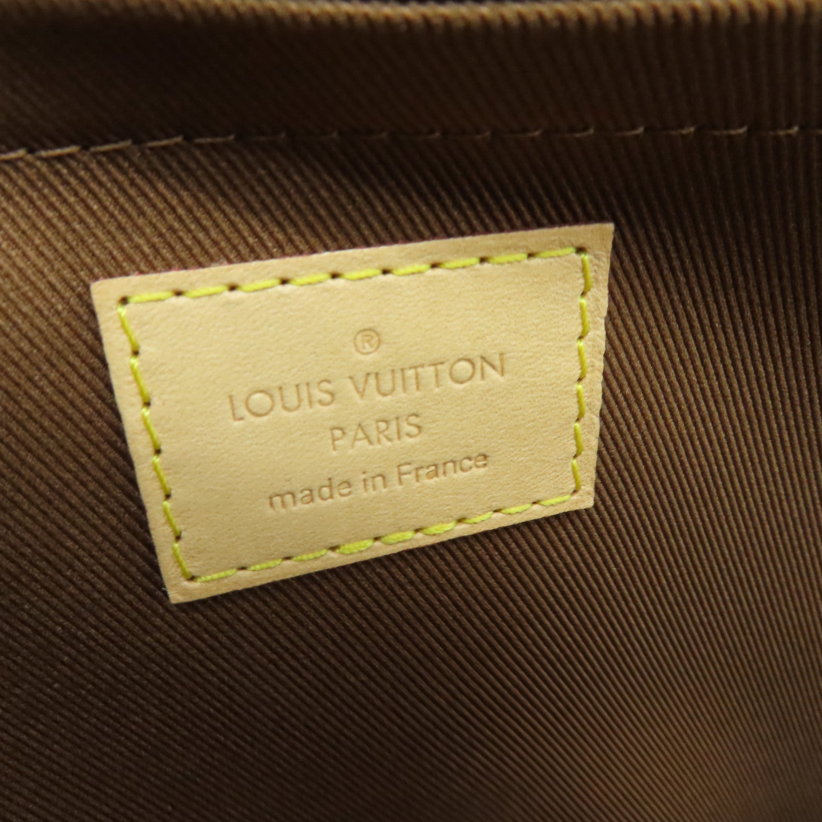 LOUIS VUITTON Monogram Etui Voyage MM金扣手拿包啡色