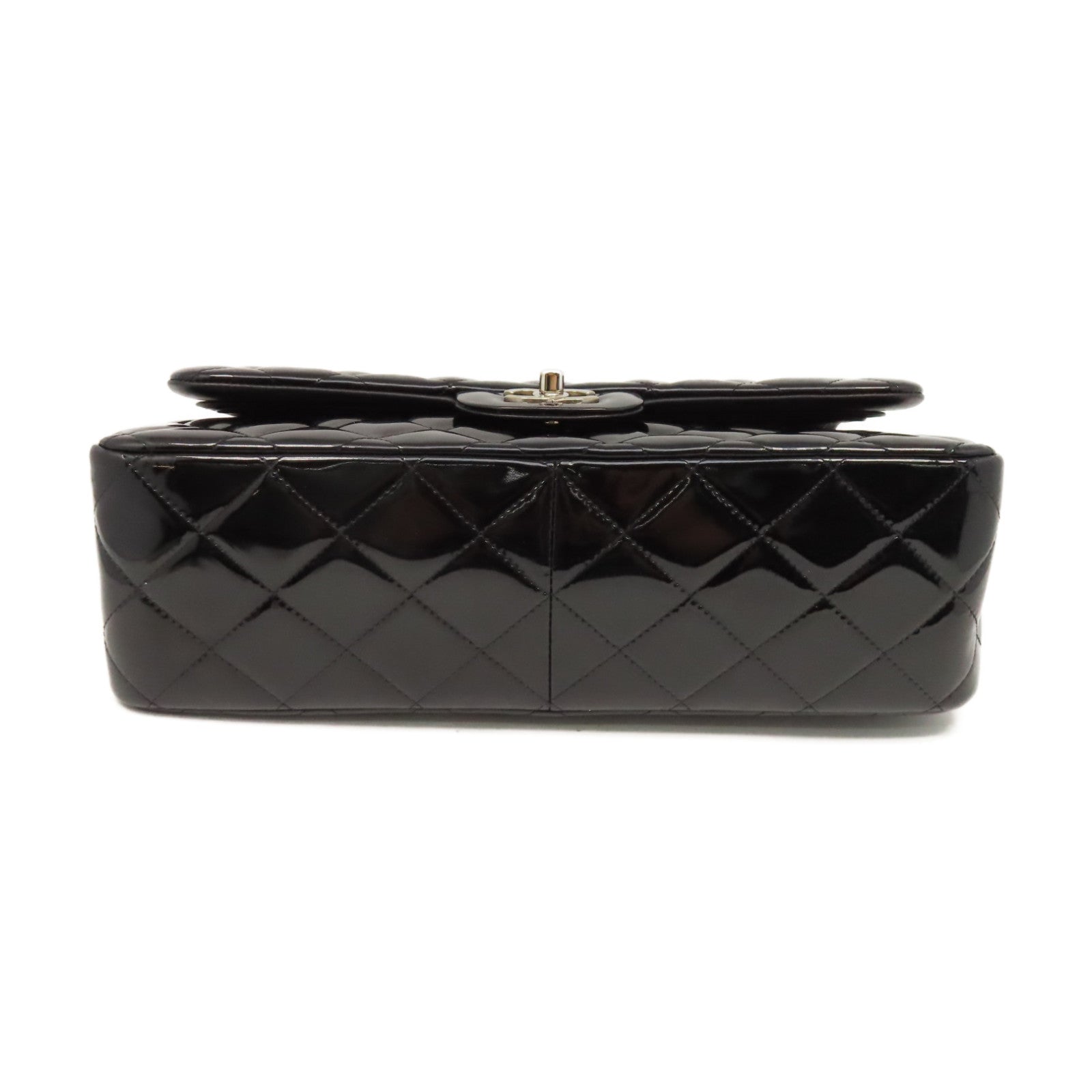 CHANEL 菱格漆皮皮革Classic Jumbo Flap Shoulder Bag銀扣鏈帶肩背袋黑色
