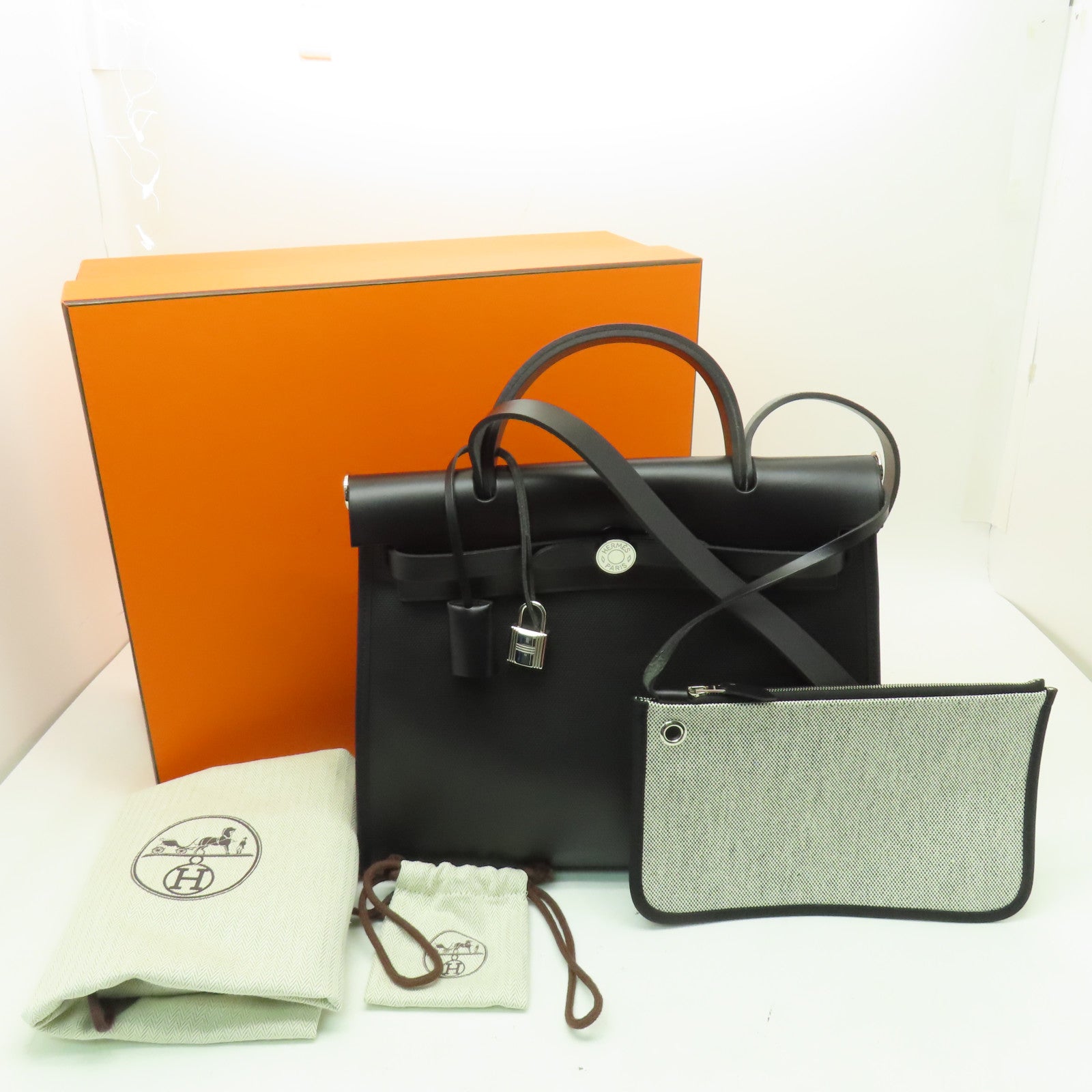 HERMES 牛皮皮革/帆布Herbag PM銀扣手挽肩背兩用袋黑色