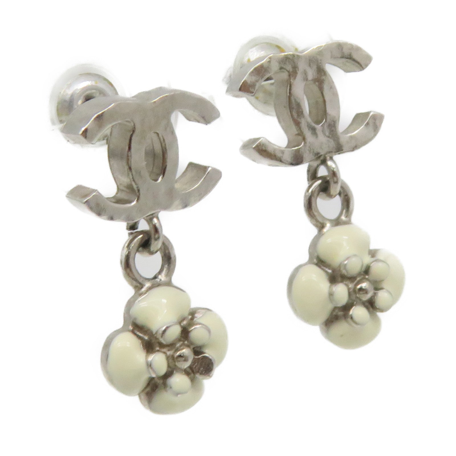 CHANEL metal CC Earrings earrings beige