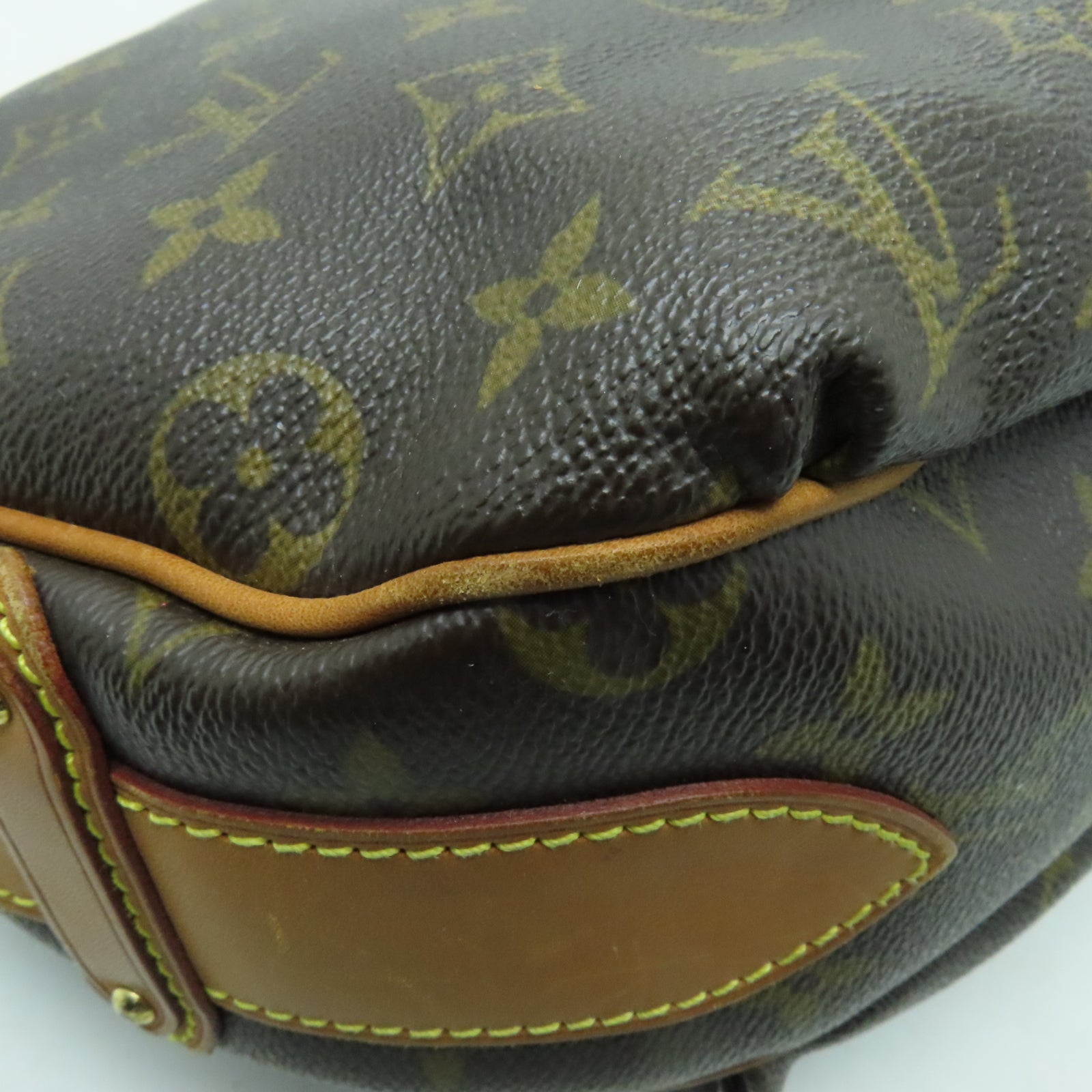 LOUIS VUITTON Monogram Tulum GM金扣肩背袋啡色