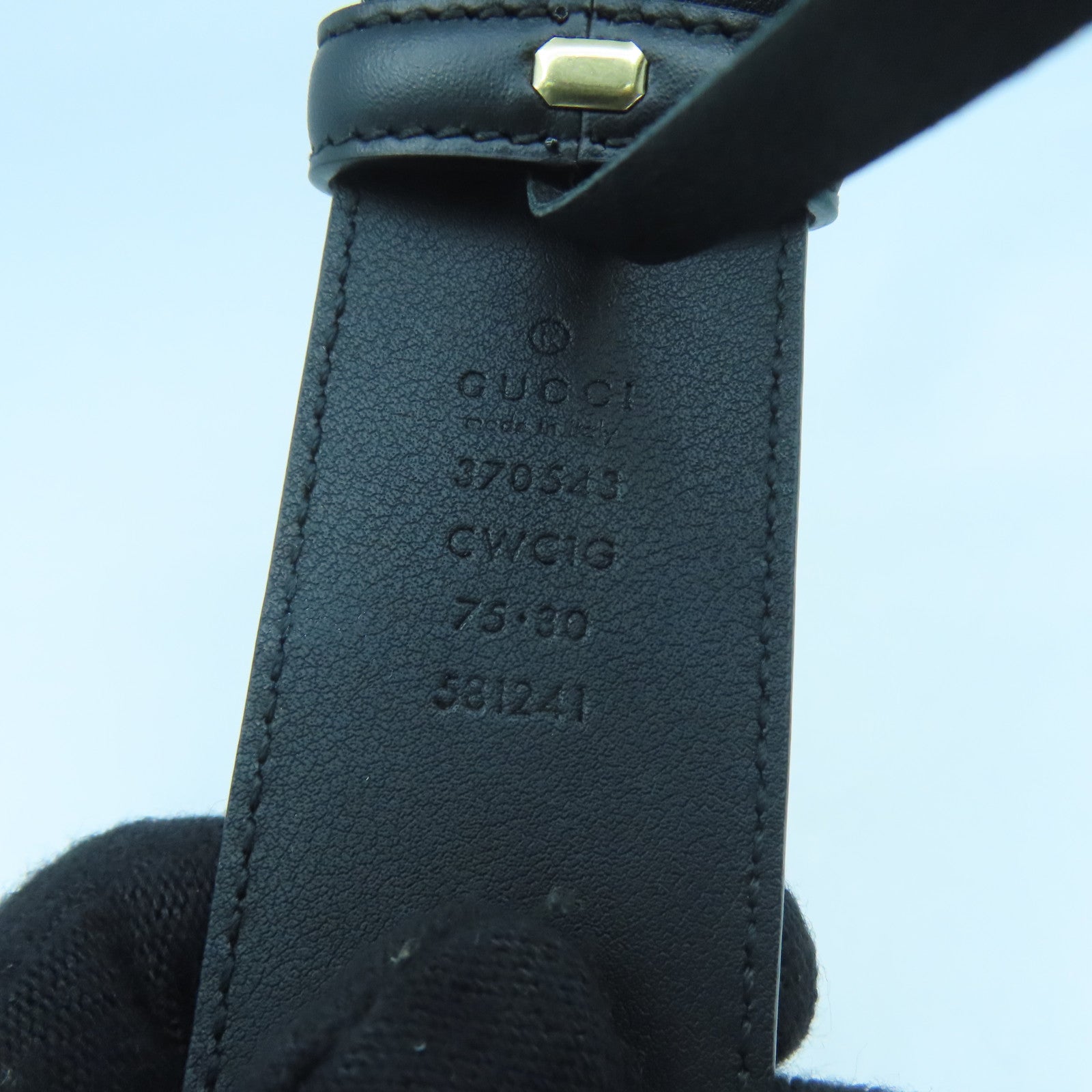 GUCCI 牛皮皮革Belt 75cm銀扣皮帶黑色