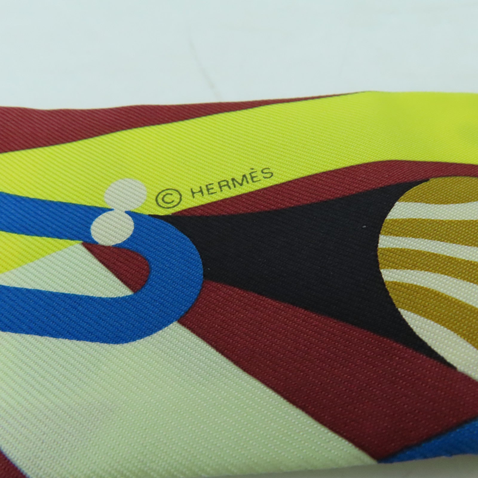 HERMES 絲質Twilly絲巾彩色