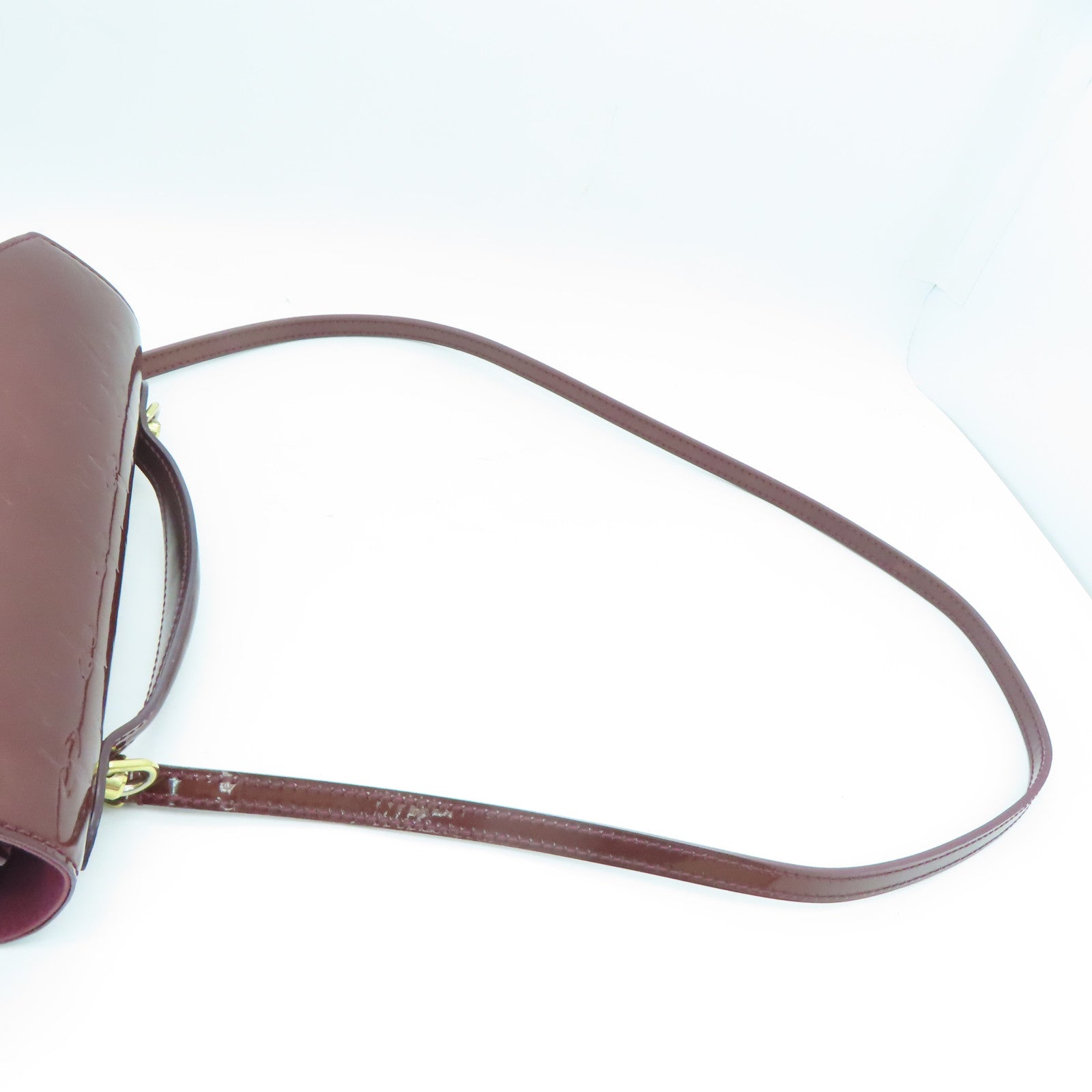 LOUIS VUITTON Monogram Vernis Mirada gold buckle shoulder shoulder bag purple