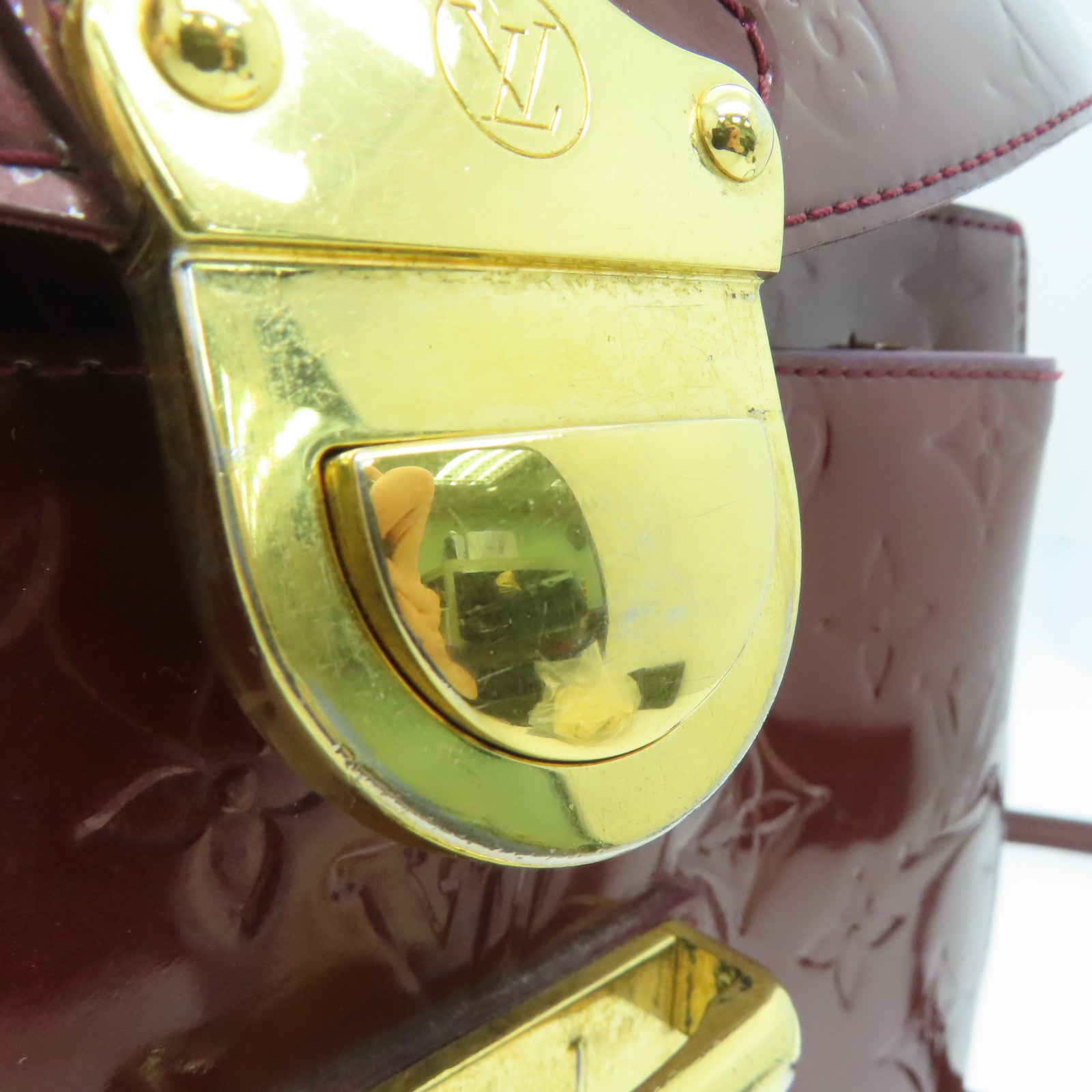 LOUIS VUITTON Monogram Vernis Mirada gold buckle shoulder shoulder bag purple