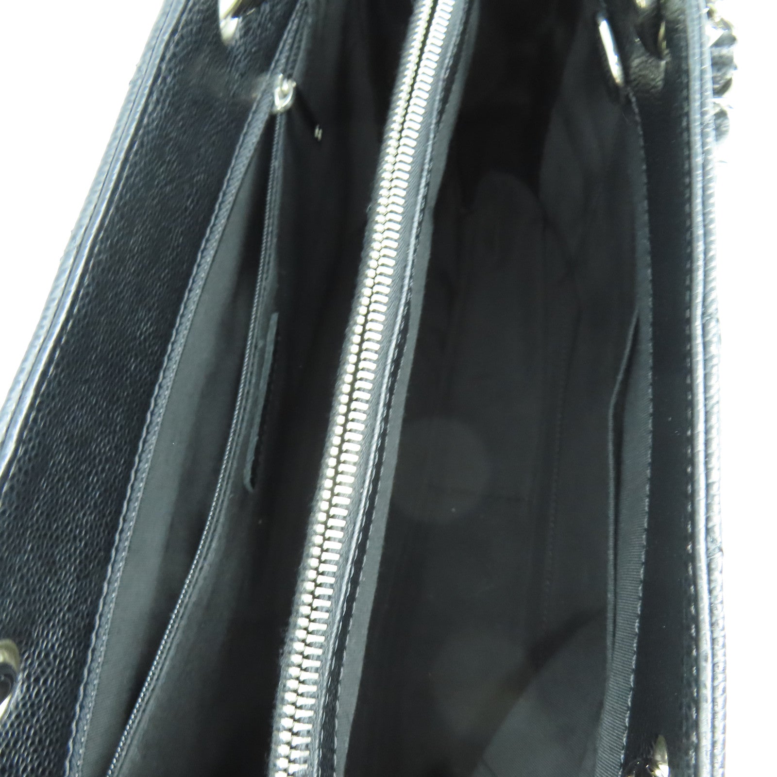 CHANEL 菱格Caviar皮革GST銀扣鏈帶肩背袋黑色