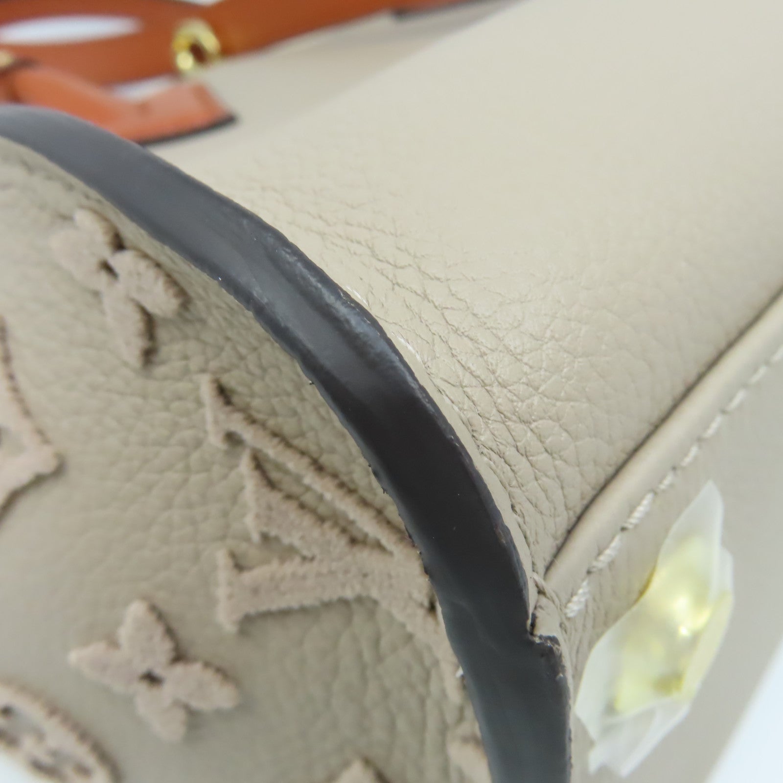LOUIS VUITTON Monogram Tuffetage On My Side MM 2Way Shoulder Bag手挽肩背兩用袋杏色