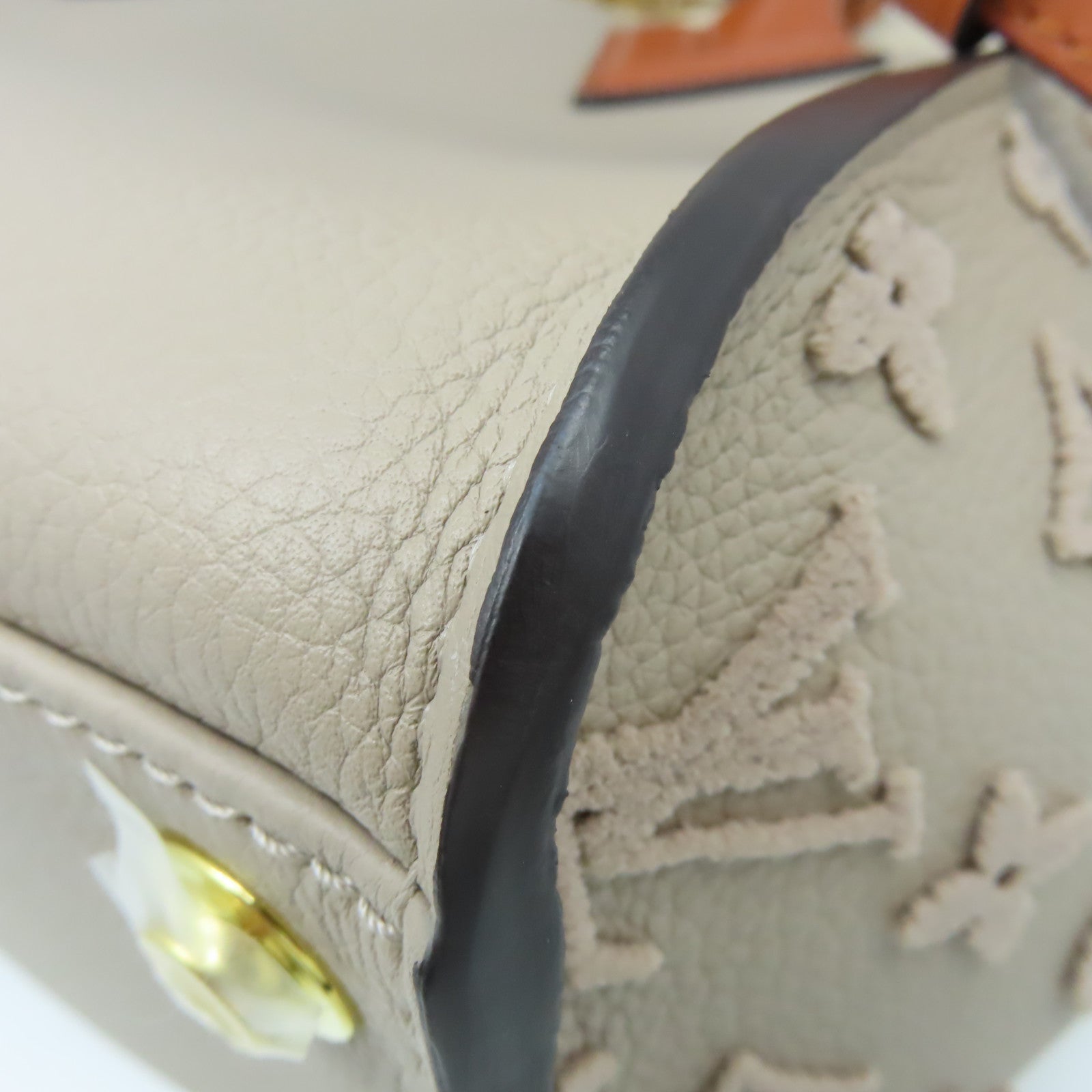 LOUIS VUITTON Monogram Tuffetage On My Side MM 2Way Shoulder Bag手挽肩背兩用袋杏色