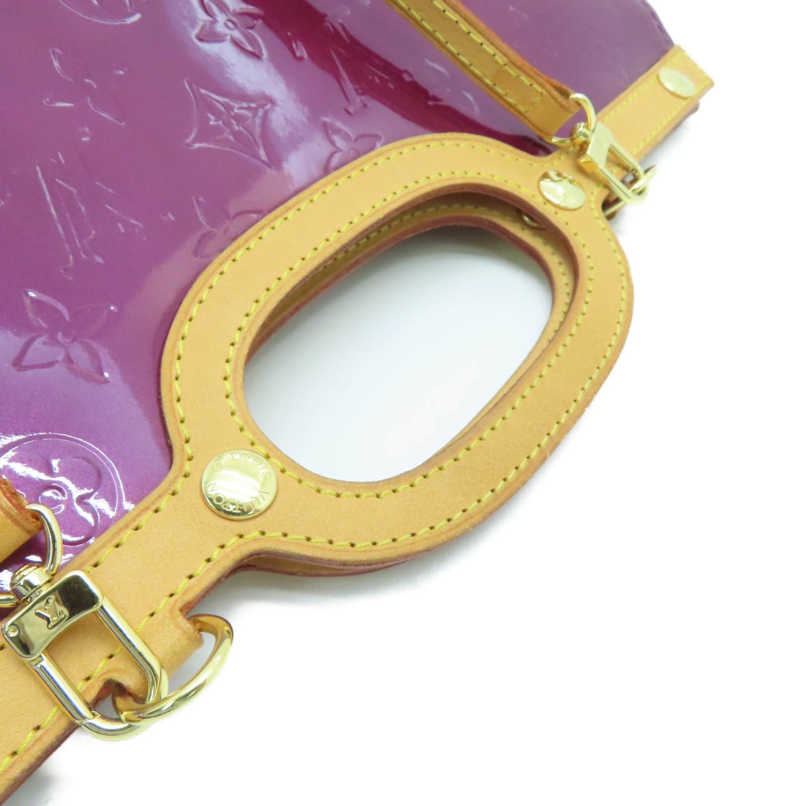 LOUIS VUITTON Mono Vernis Roxbury Drive gold buckle handle shoulder bag red