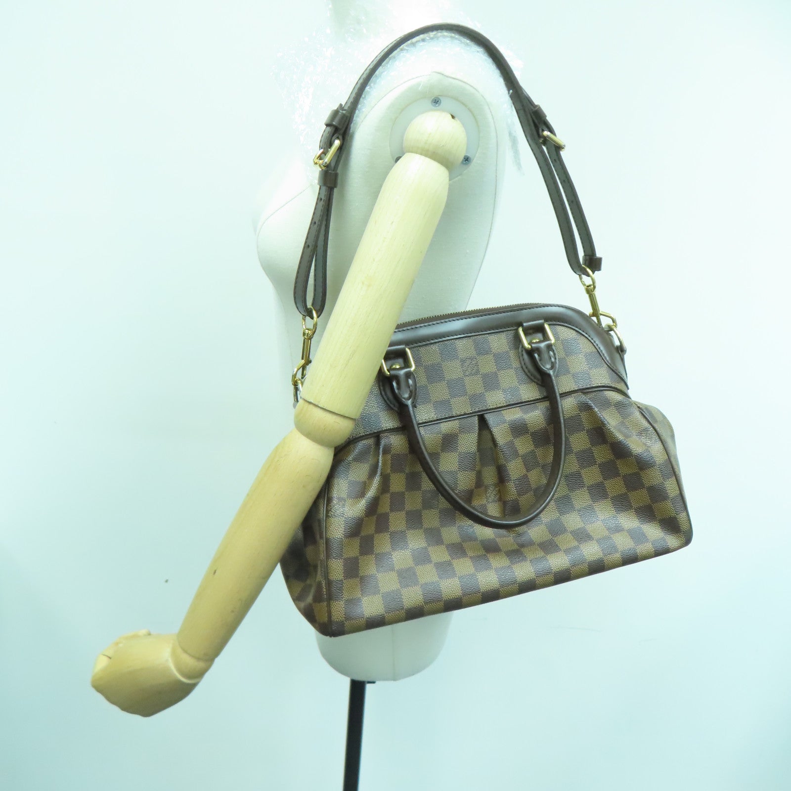 LOUIS VUITTON Damier Trevi PM gold buckle handle shoulder bag brown