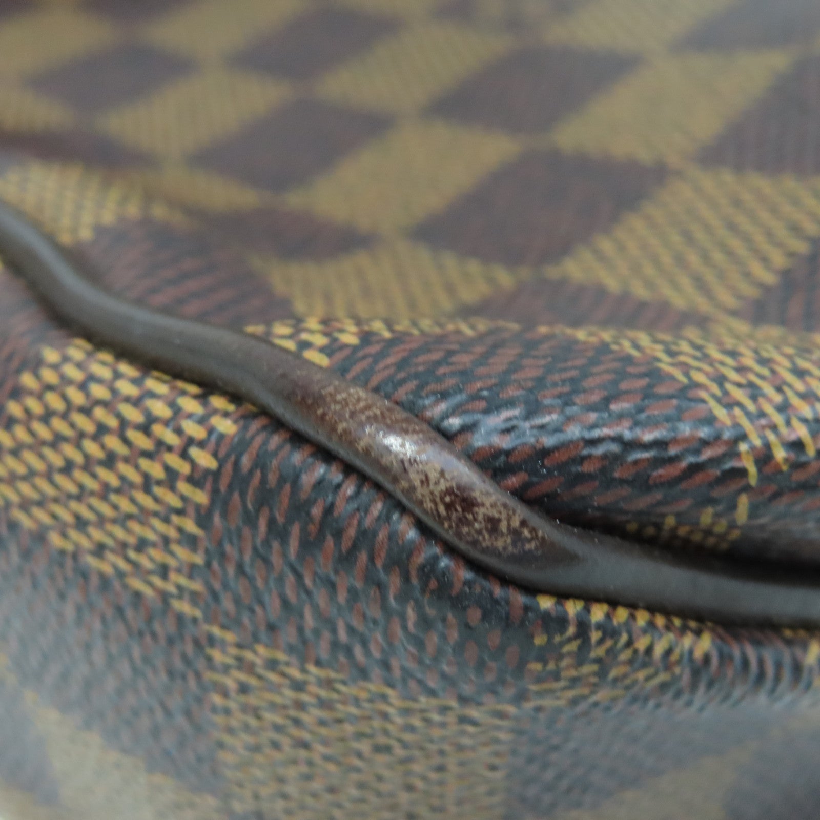 LOUIS VUITTON Damier Brooklyn MM Gold Buckle Shoulder Bag Brown