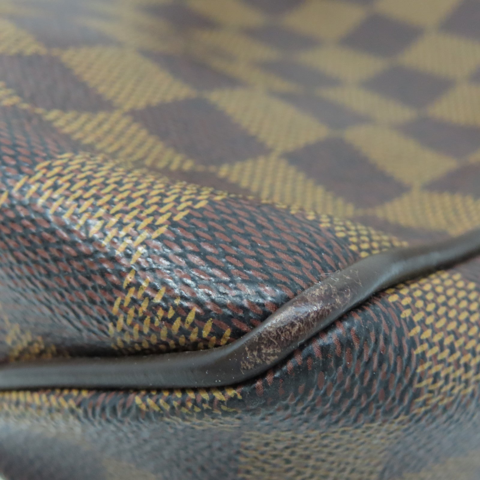 LOUIS VUITTON Damier Brooklyn MM Gold Buckle Shoulder Bag Brown