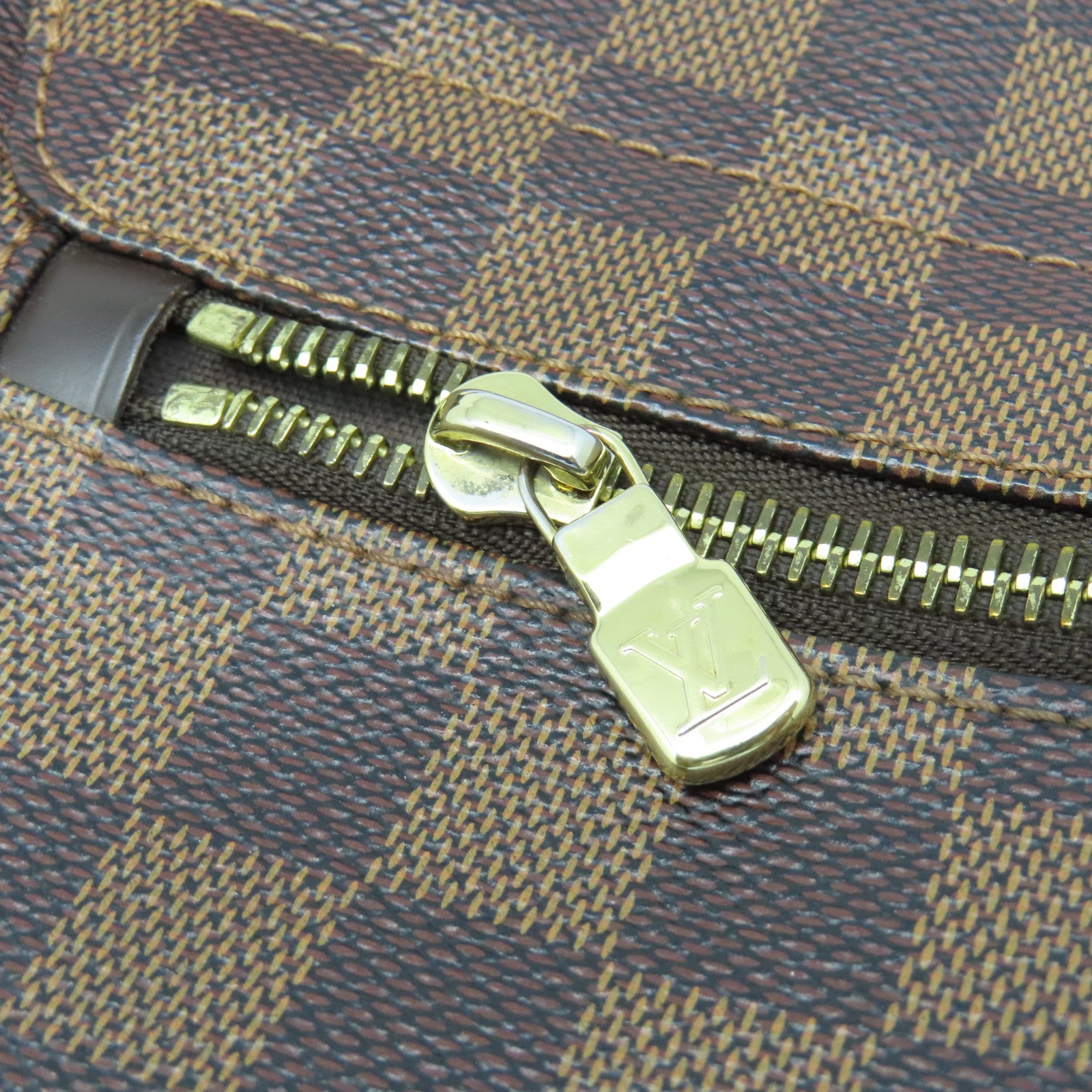LOUIS VUITTON Damier Brooklyn MM Gold Buckle Shoulder Bag Brown