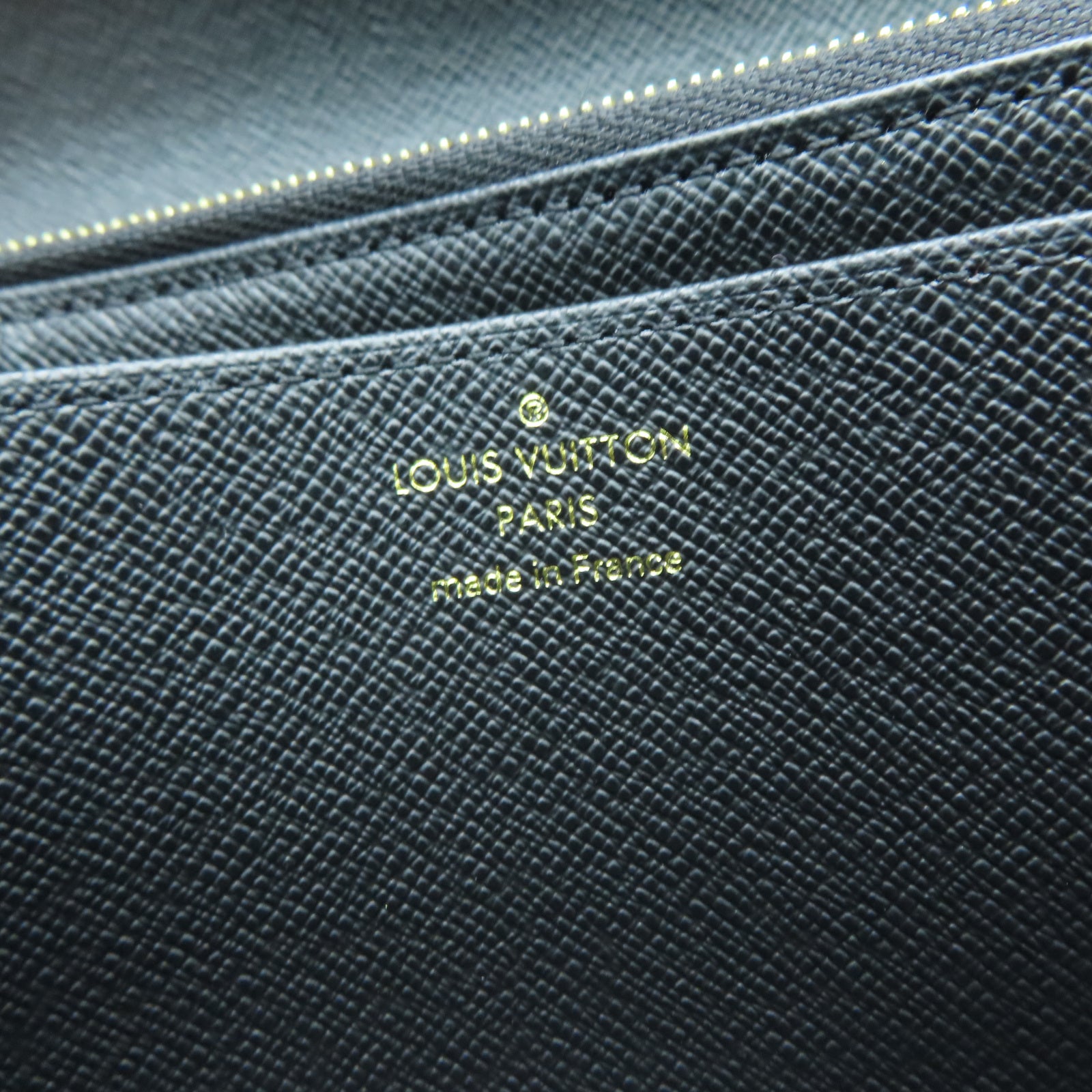 LOUIS VUITTON Epi皮革Twist Wallet金扣长钱包黑色
