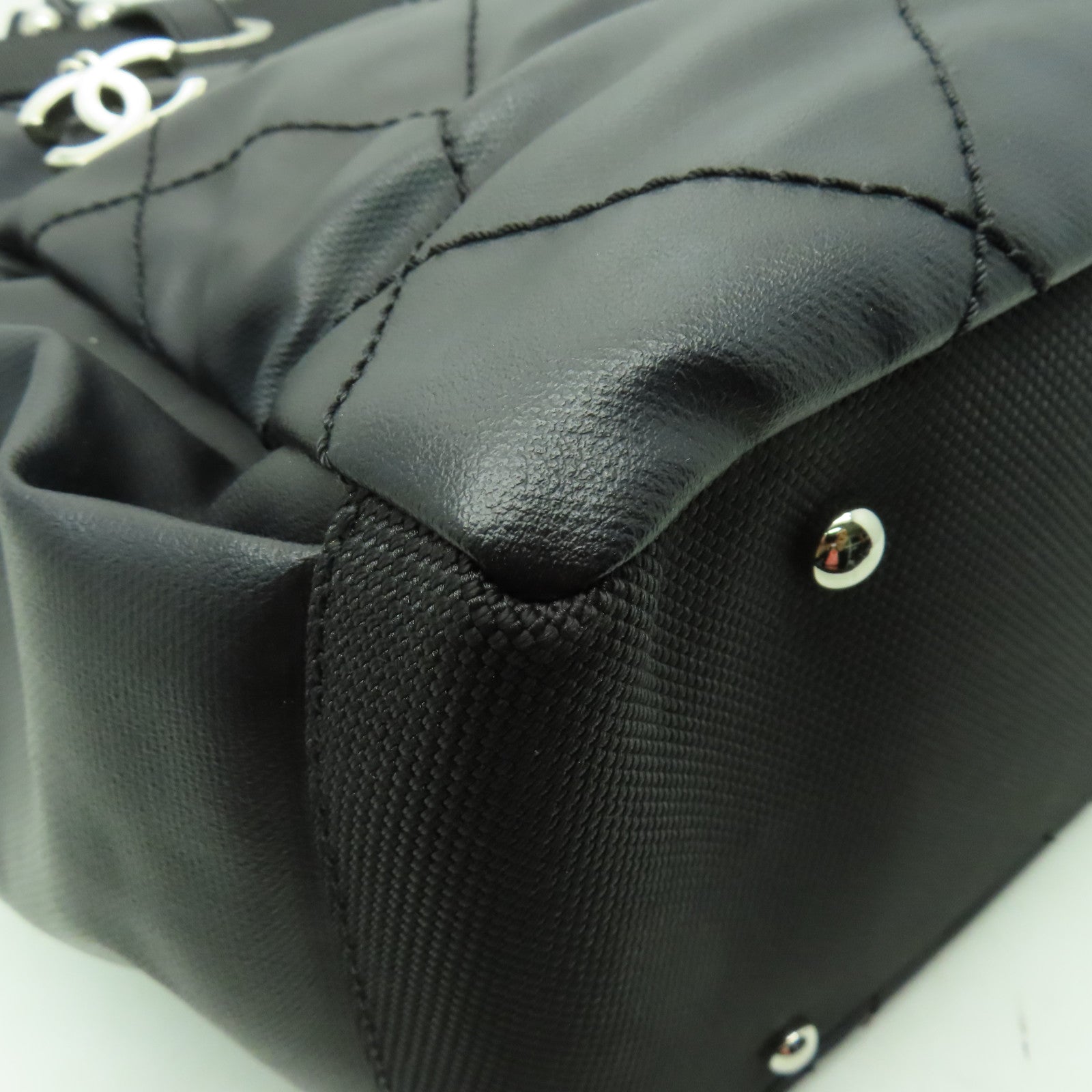 CHANEL 菱格皮革/帆布Shoulder Bag銀扣肩背袋黑色