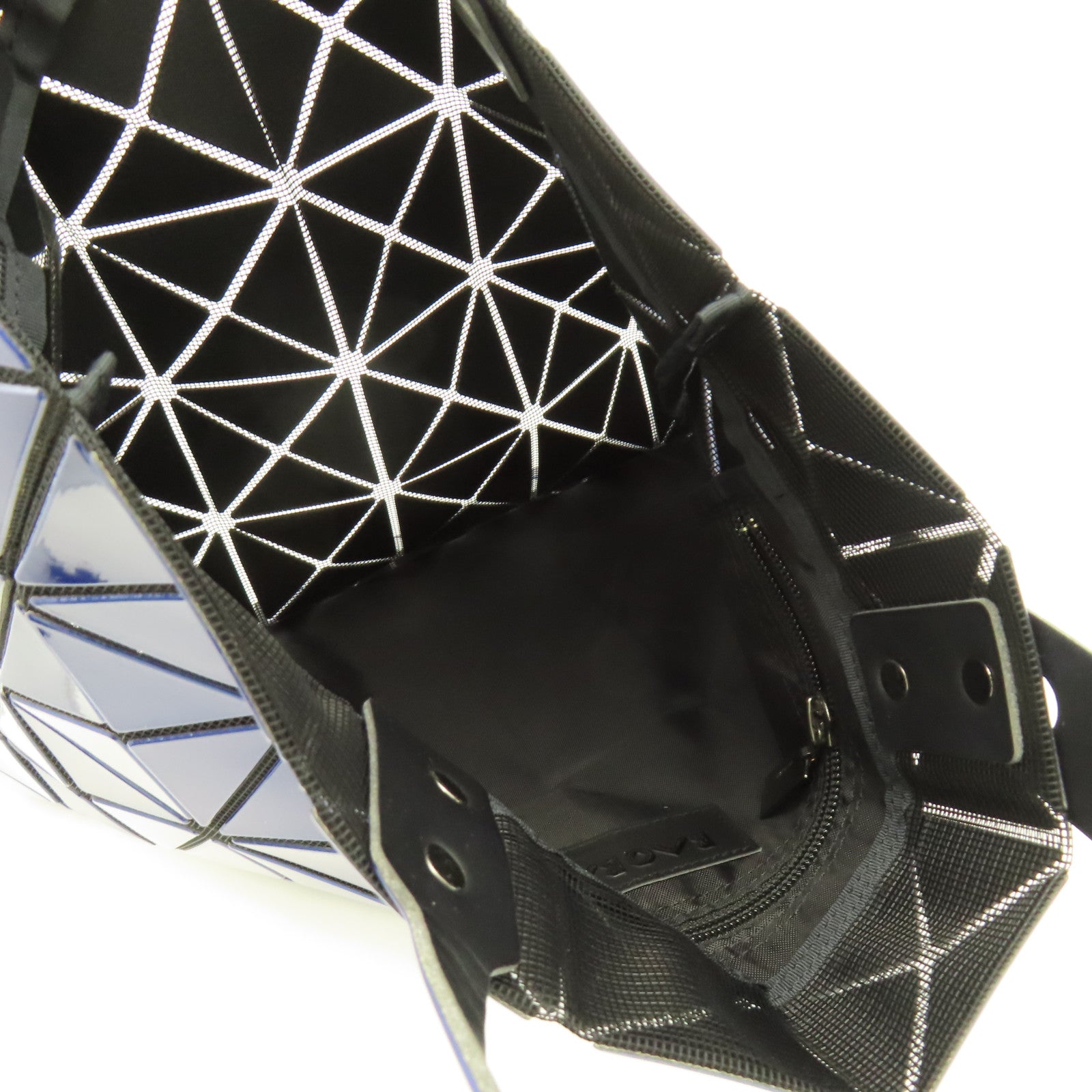 ISSEY MIYAKE PVC Bao Bao黑扣手挽袋藍色
