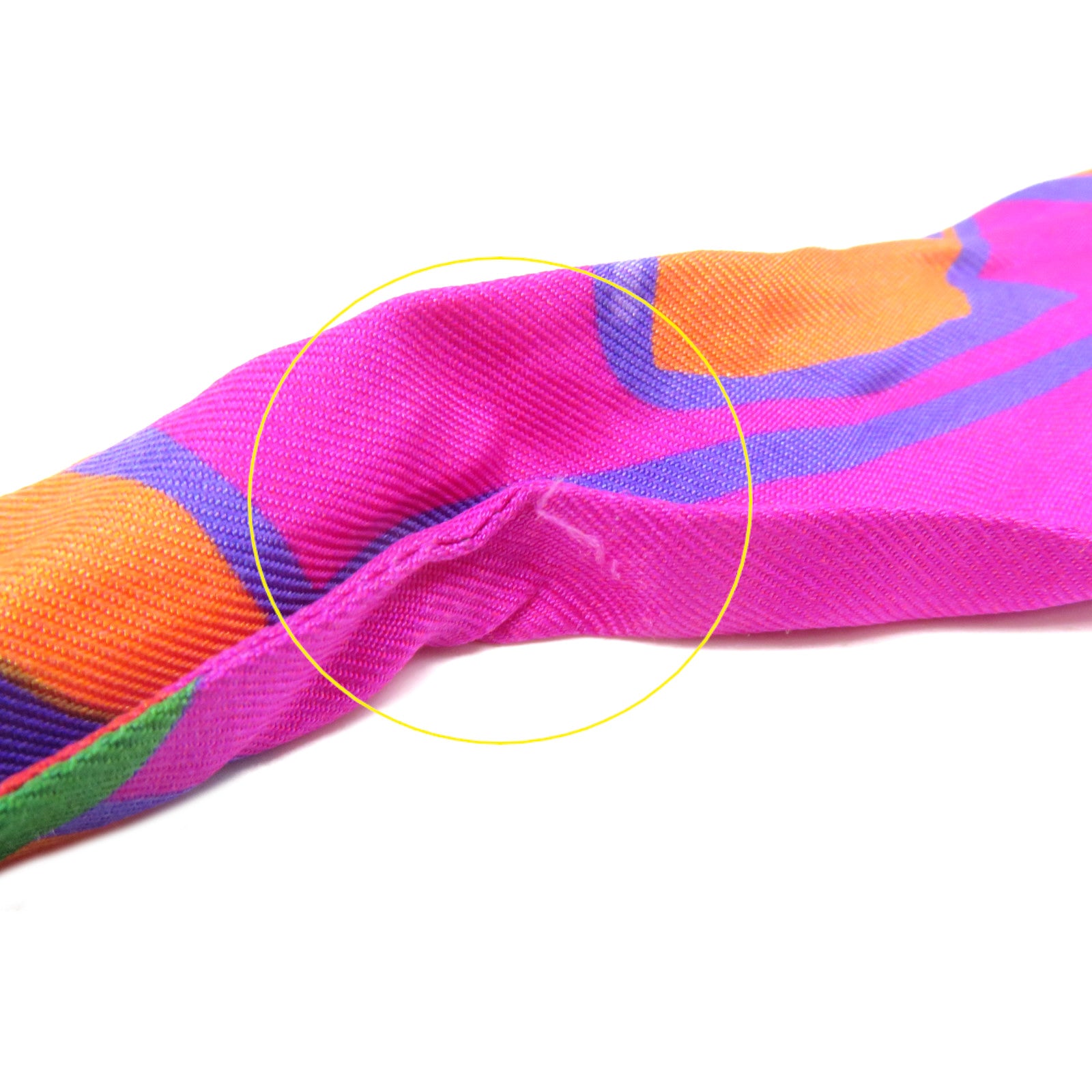 HERMES Silk Twilly Scarf Color