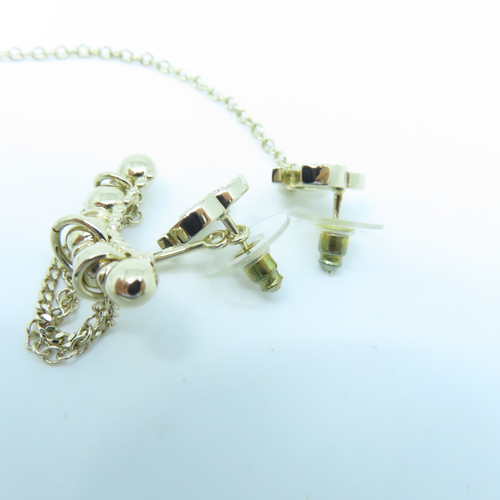 CHANEL metal Earrings gold earrings