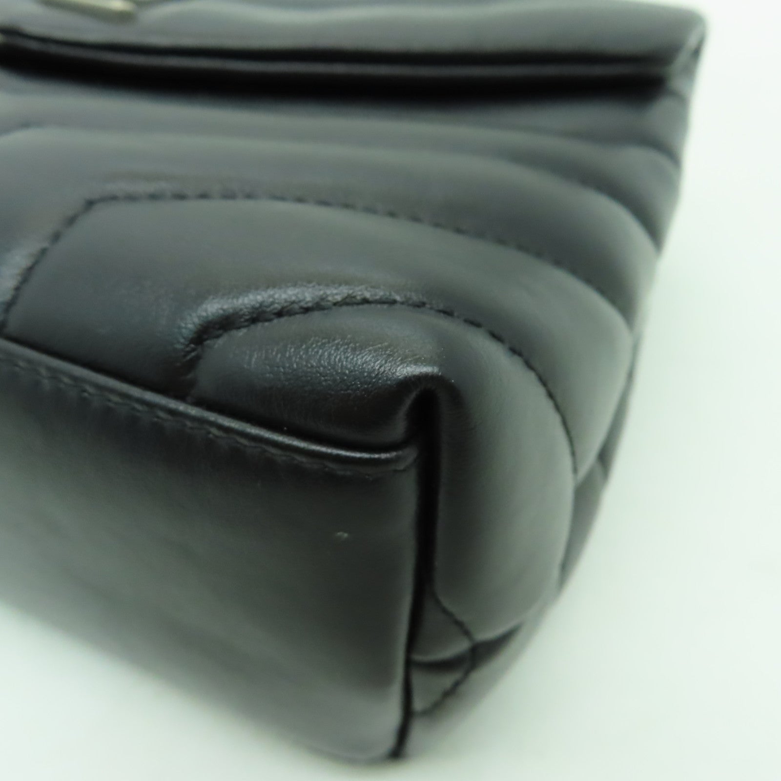SAINT LAURENT 牛皮皮革Lou Lou Bag銀扣鏈帶肩背袋黒色