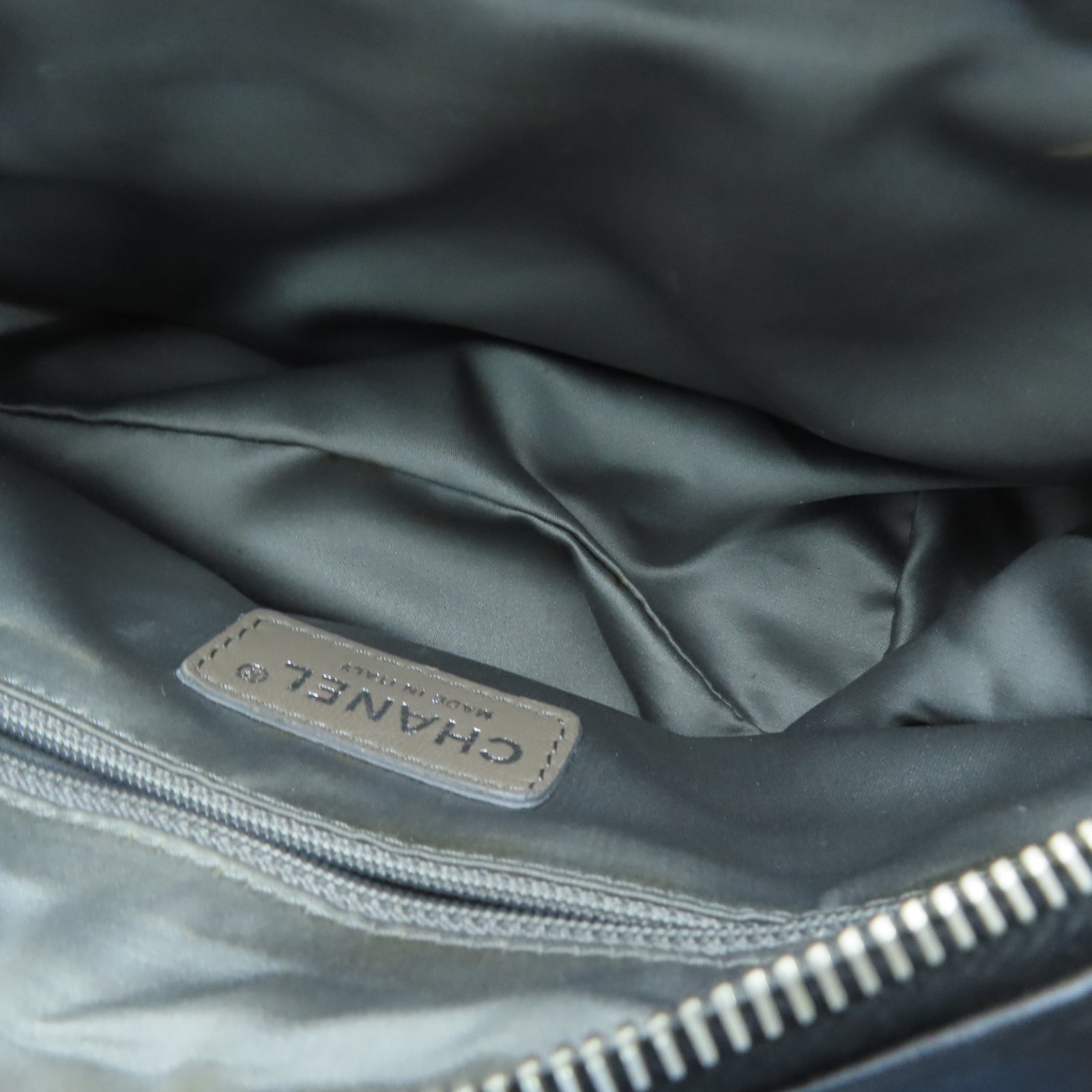 CHANEL 牛皮皮革Shoulder Bag銀扣鏈帶肩背袋黑色