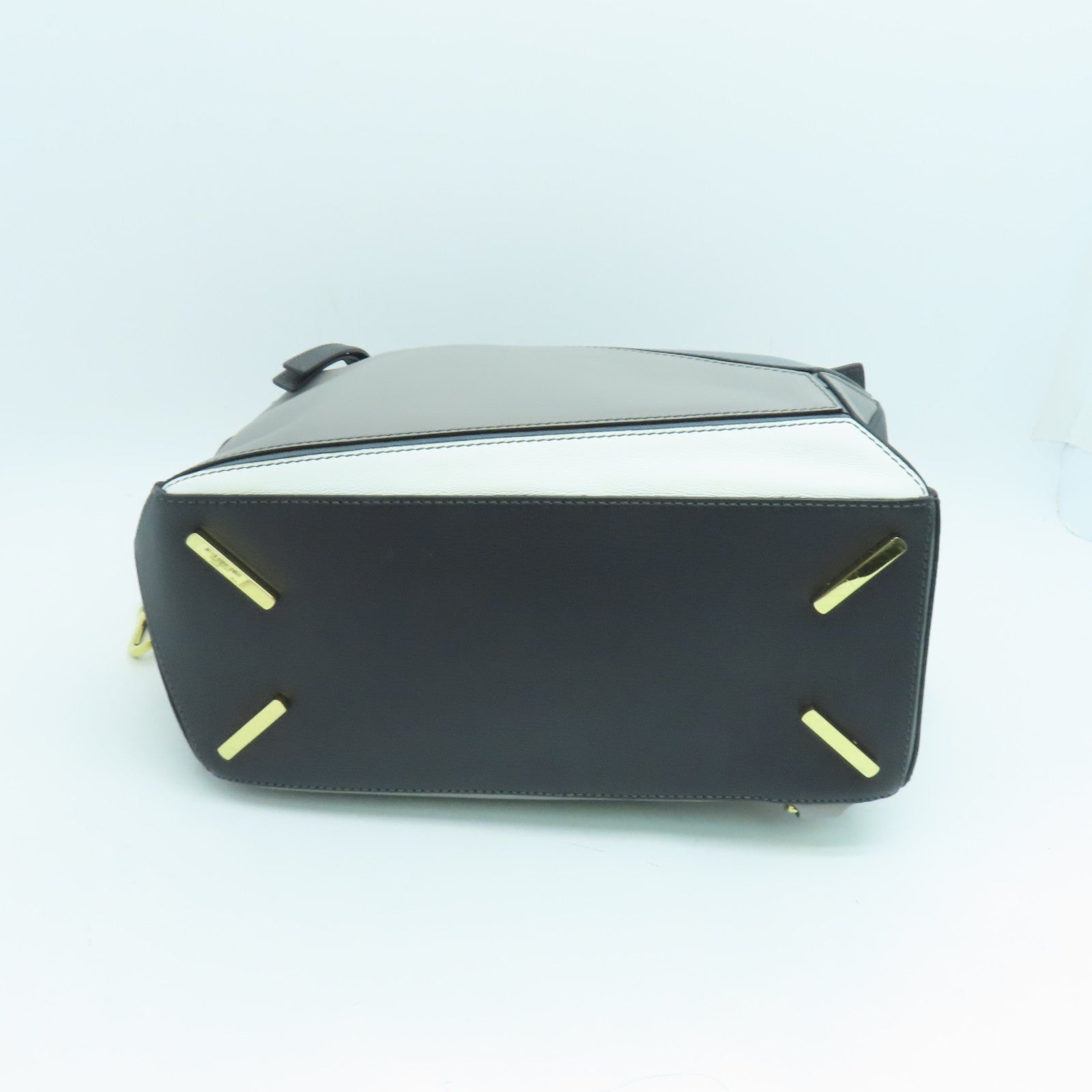 LOEWE 牛皮皮革Puzzle 29cm金扣肩背袋彩色