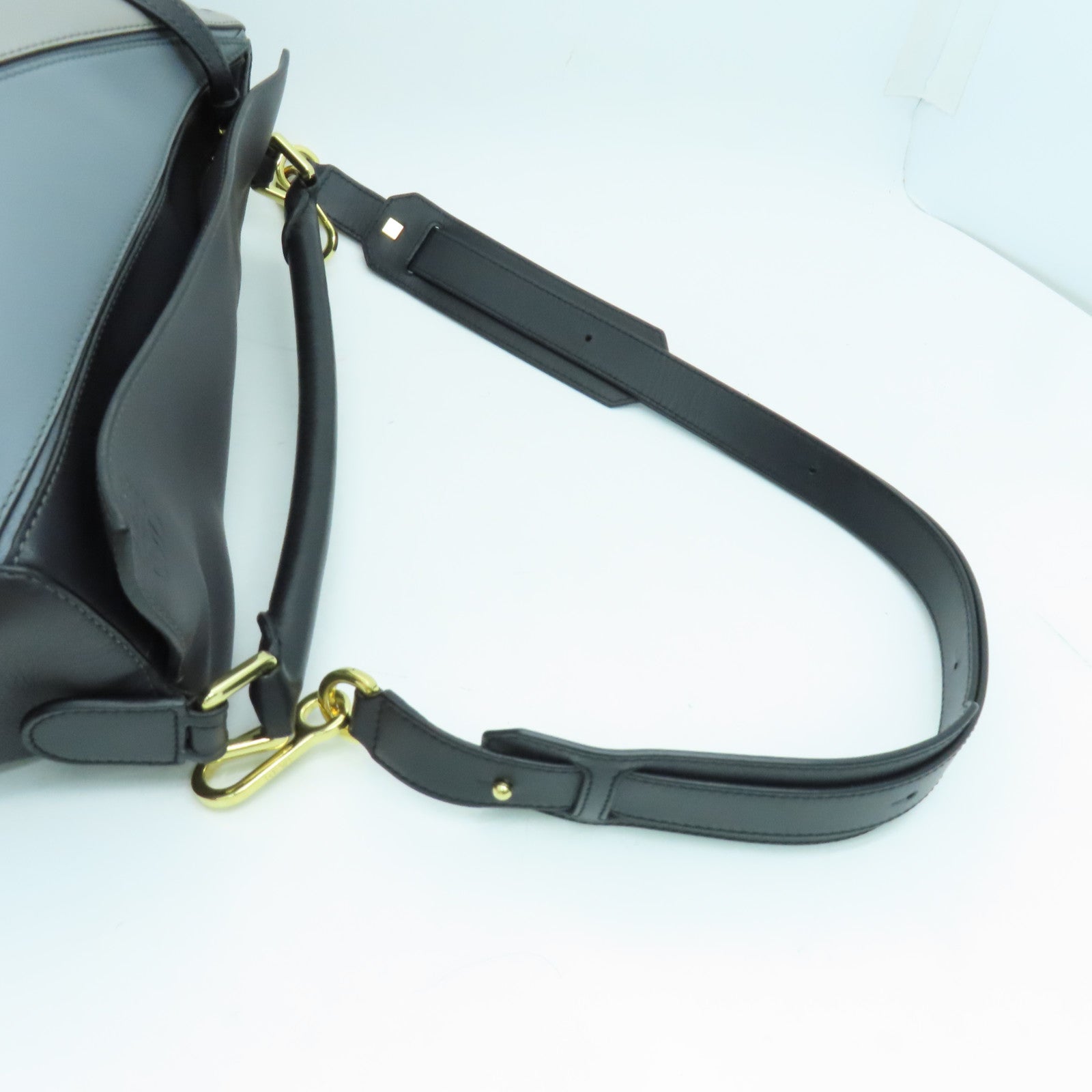 LOEWE 牛皮皮革Puzzle 29cm金扣肩背袋彩色