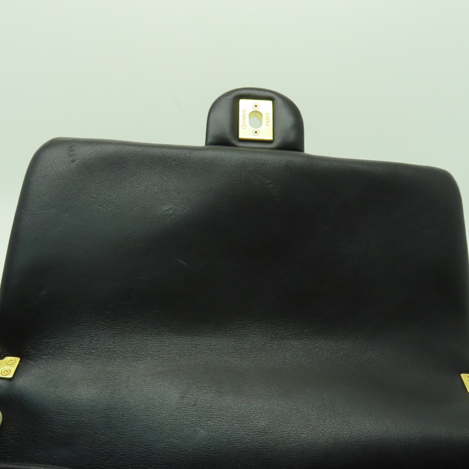 CHANEL 菱格羊皮皮革Chain Shoulder金扣手挽肩背兩用袋黑色