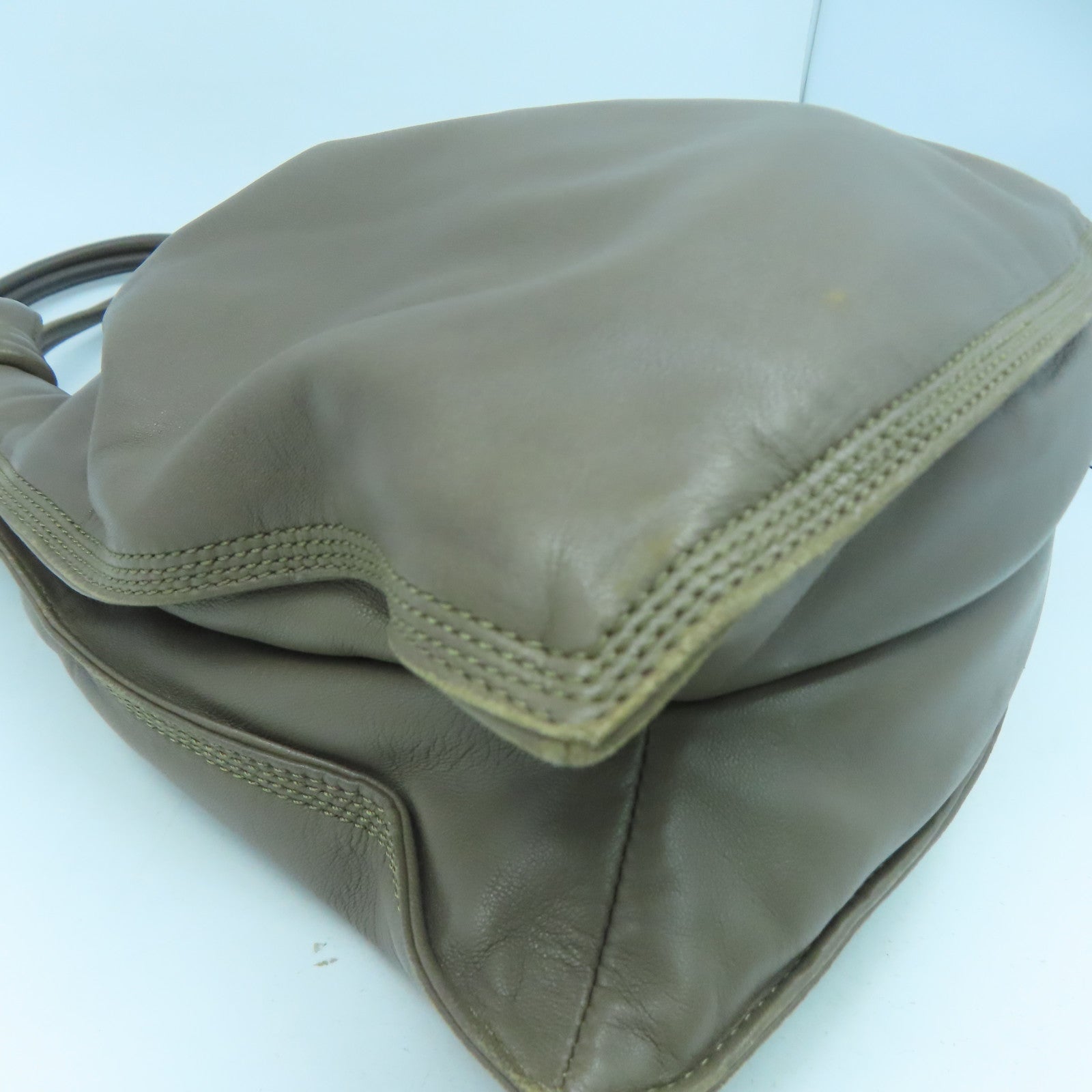 LOEWE 羊皮皮革Shoulder Bag銀扣肩背袋灰色