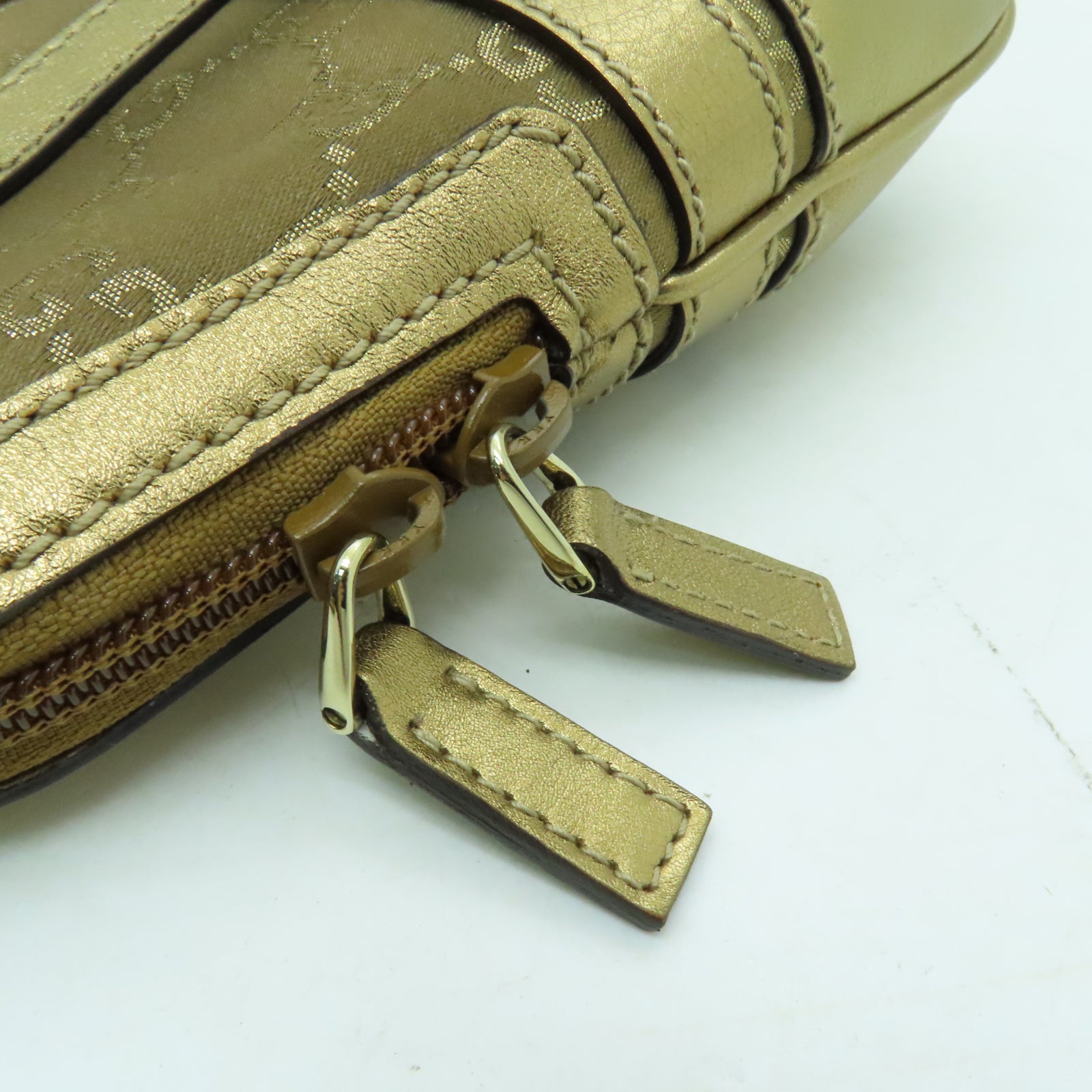 GUCCI 帆布Shoulder Bag金扣肩背袋金色