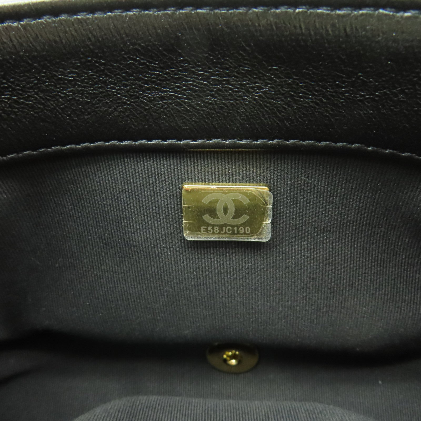 CHANEL 菱格羊皮皮革Chain Shoulder金扣手挽肩背兩用袋黑色