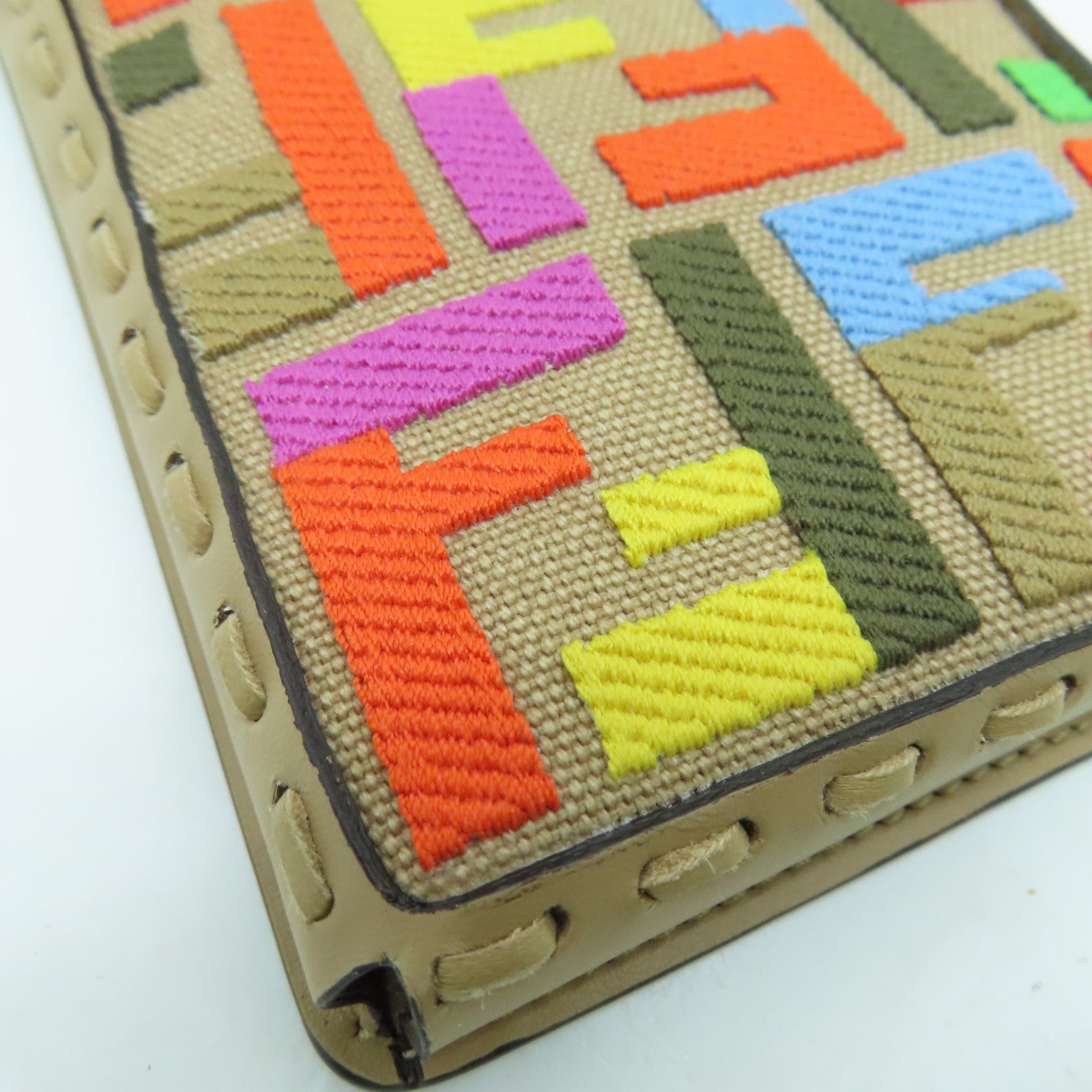 FENDI 帆布/皮革Phone Case金扣手機袋米色/彩色