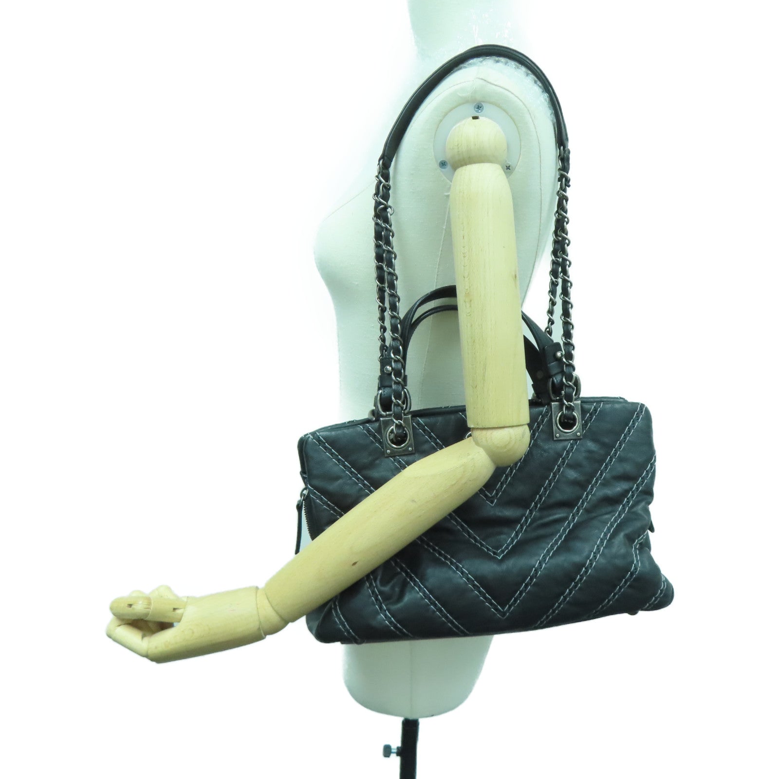 CHANEL [Sharp Discount] Twill Cowhide Leather 2 Way Shoulder Silver Buckle Handle Shoulder Back Dual-purpose Bag Black
