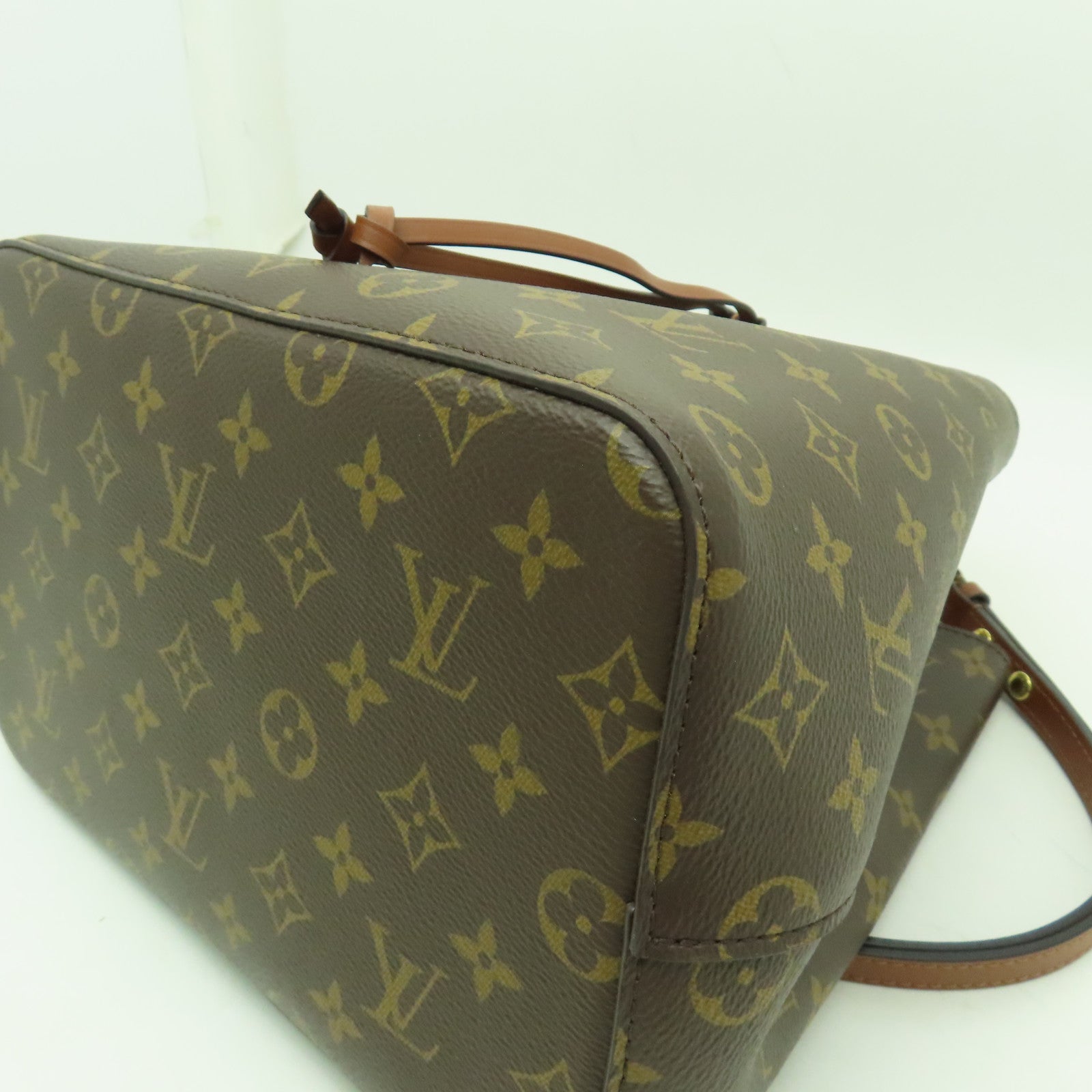 LOUIS VUITTON Monogram Neo Noe MM金扣肩背袋啡色