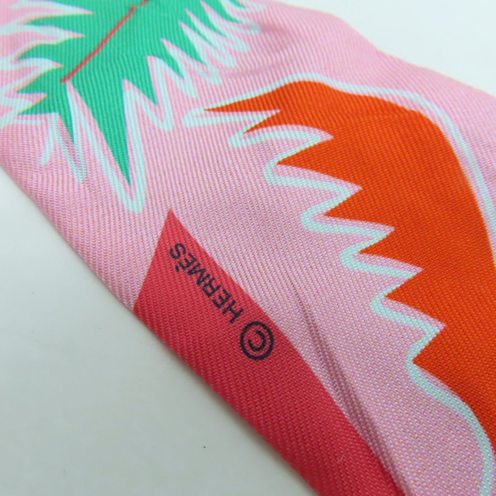HERMES 【激減優惠】絲質Twilly絲巾彩色
