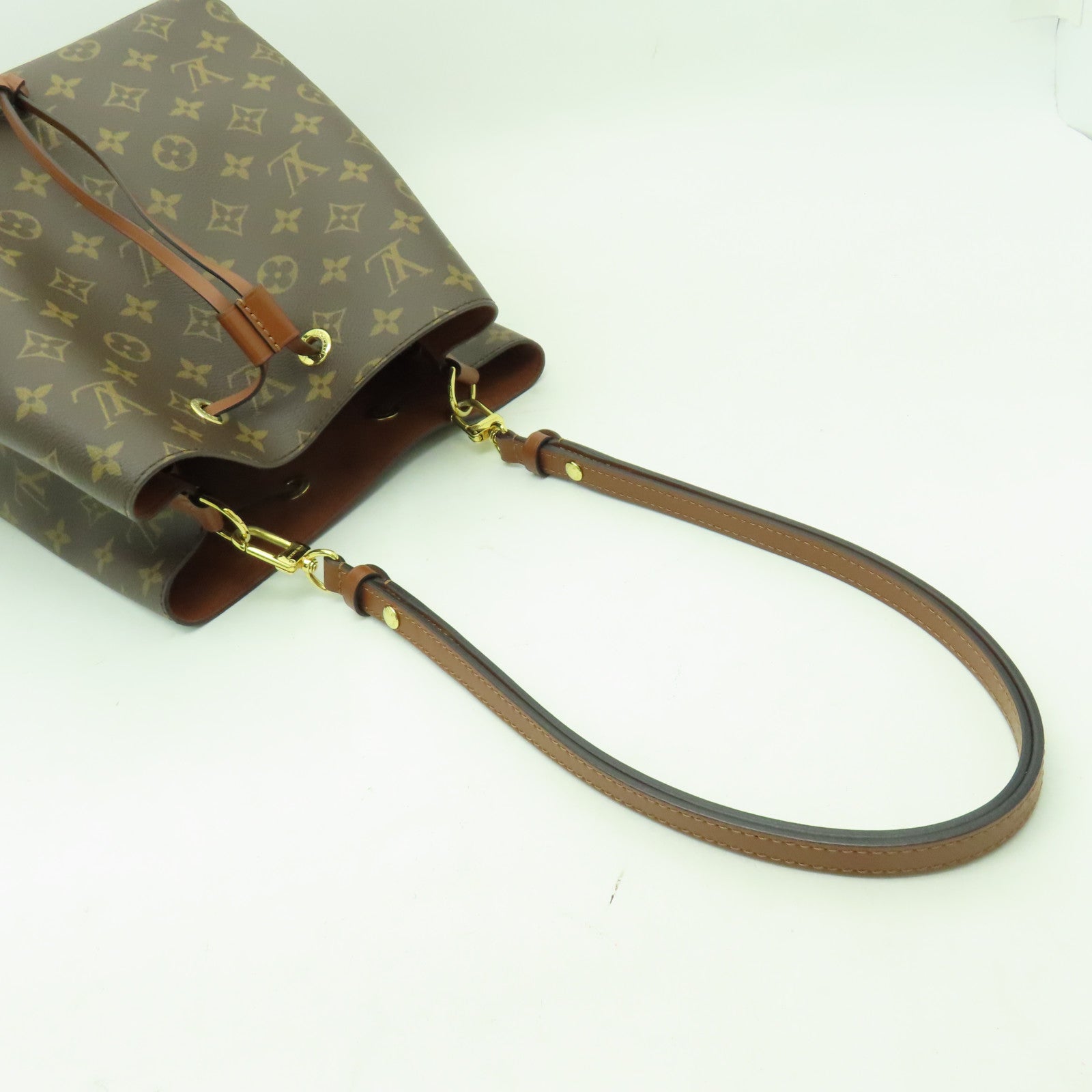 LOUIS VUITTON Monogram Neo Noe MM金扣肩背袋啡色