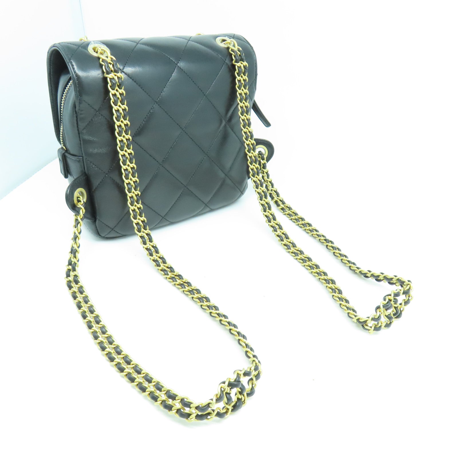 CHANEL 菱格羊皮皮革Backpack金扣背包黑色