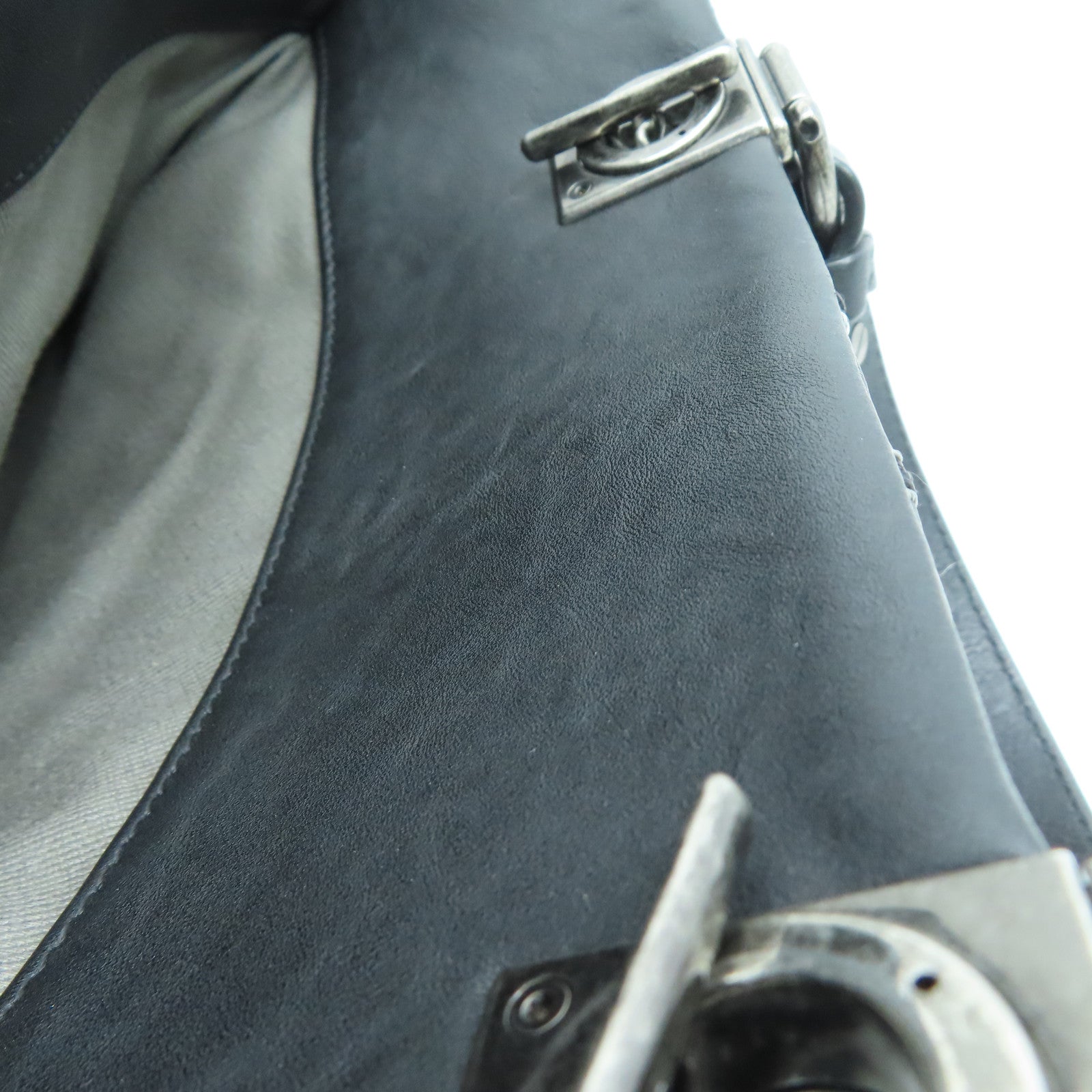 CHANEL [Sharp Discount] Twill Cowhide Leather 2 Way Shoulder Silver Buckle Handle Shoulder Back Dual-purpose Bag Black