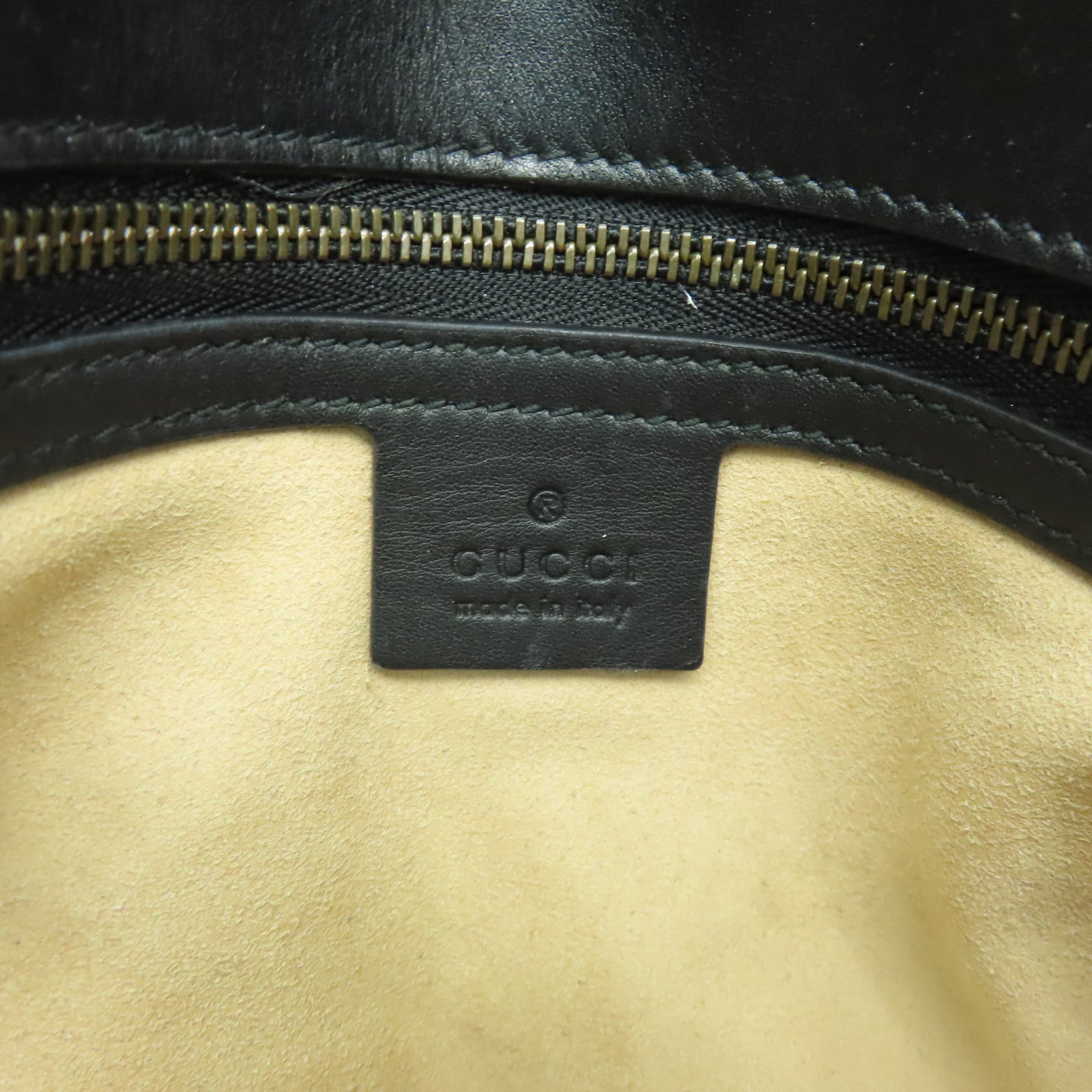 GUCCI 牛皮皮革GG Marmont Bag金扣鏈帶肩背袋黒色