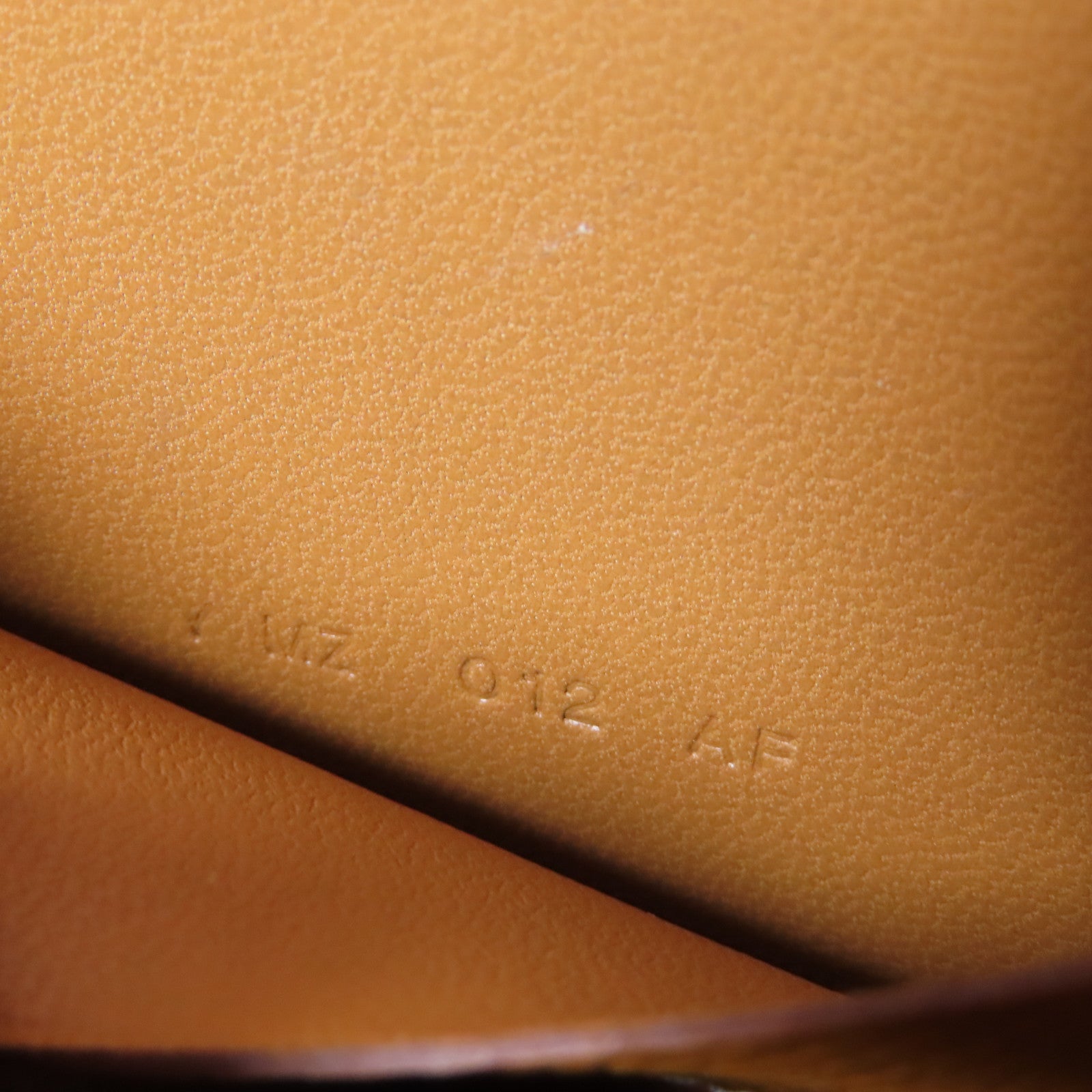 HERMES Epsom皮革Constance Slim銀扣錢包Gold經典駝色