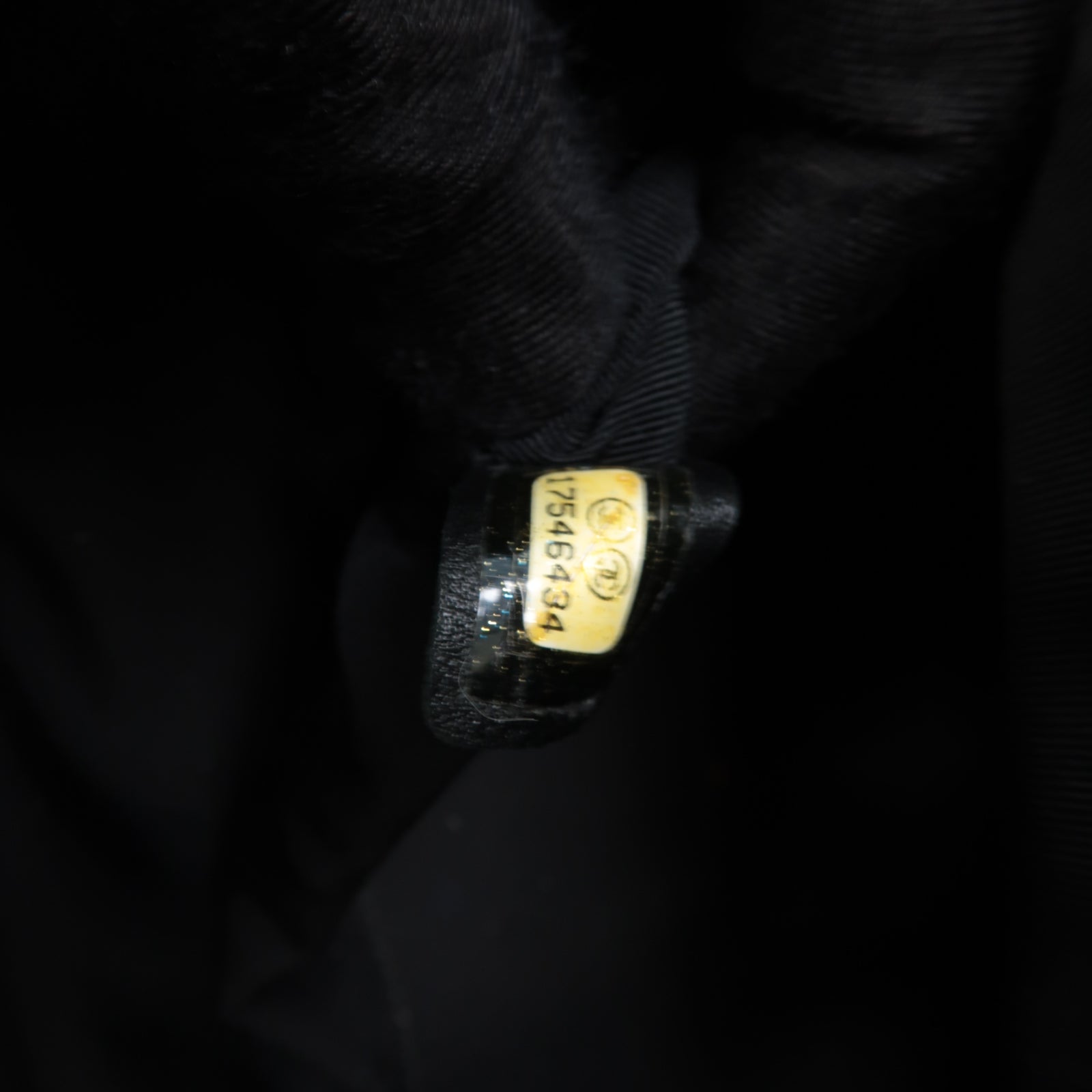 CHANEL 牛皮皮革2 Way Shoulder銀扣手挽肩背兩用袋黑色
