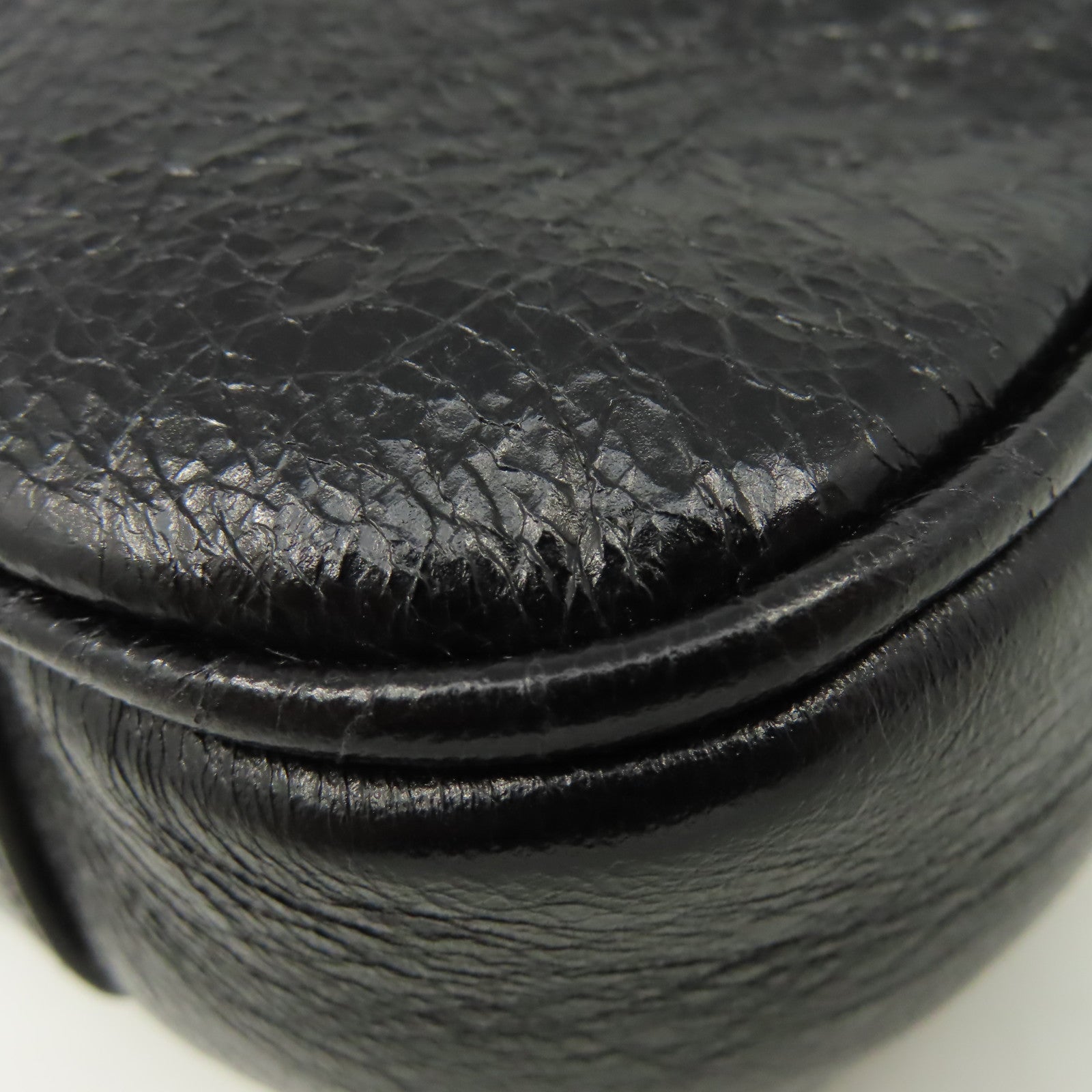 BALENCIAGA 牛皮皮革Le Cagole Small Sling Bag銀扣肩背袋黑色