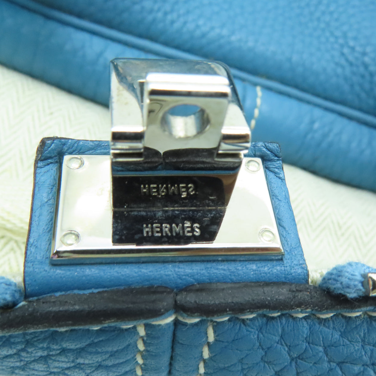 HERMES 【激減優惠】Clemence皮革Victoria 35銀扣肩背袋藍色