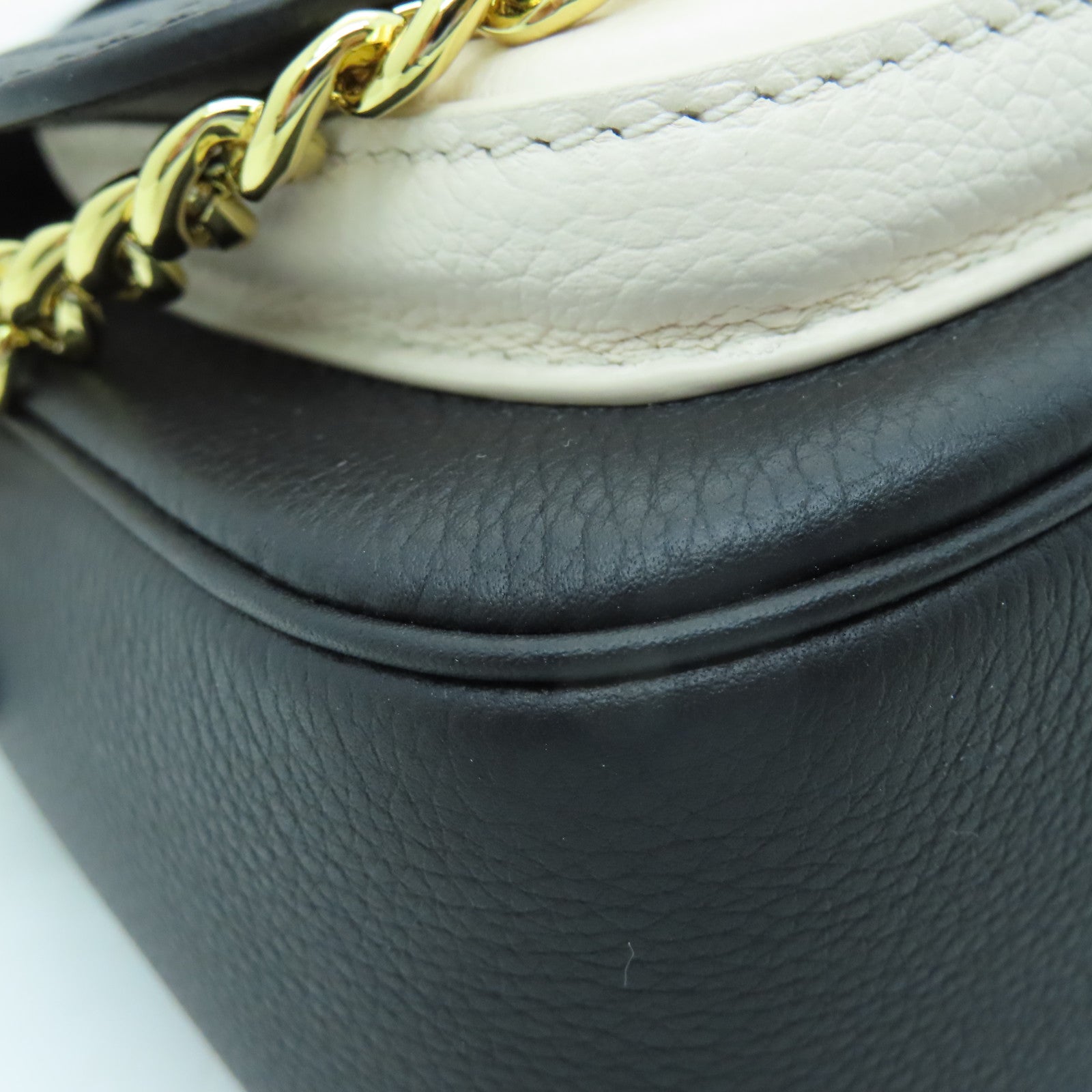 LOUIS VUITTON 牛皮皮革Lockme Tender金扣肩背袋黑色