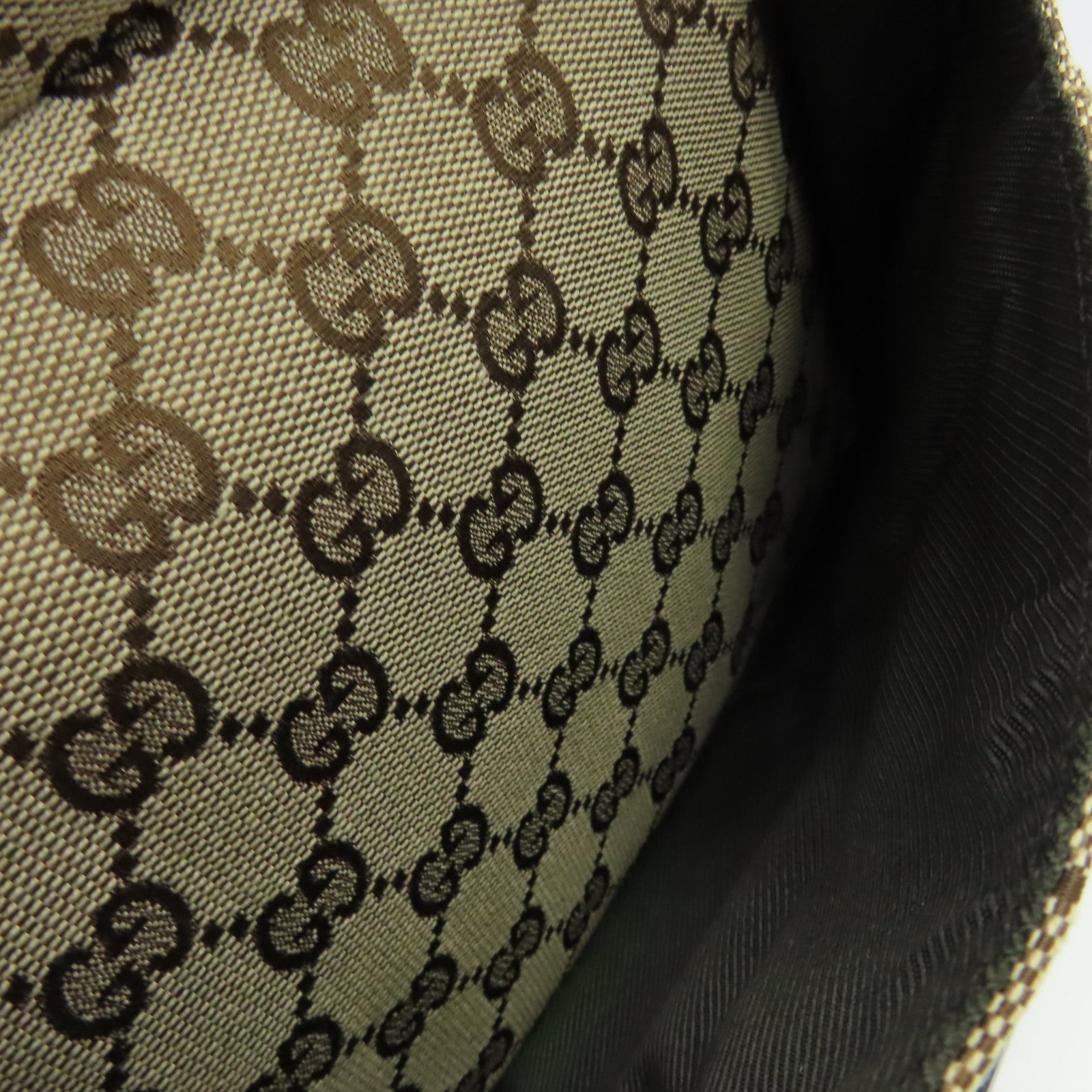 GUCCI 【激減優惠】GG帆布Shoulder Bag肩背袋啡色